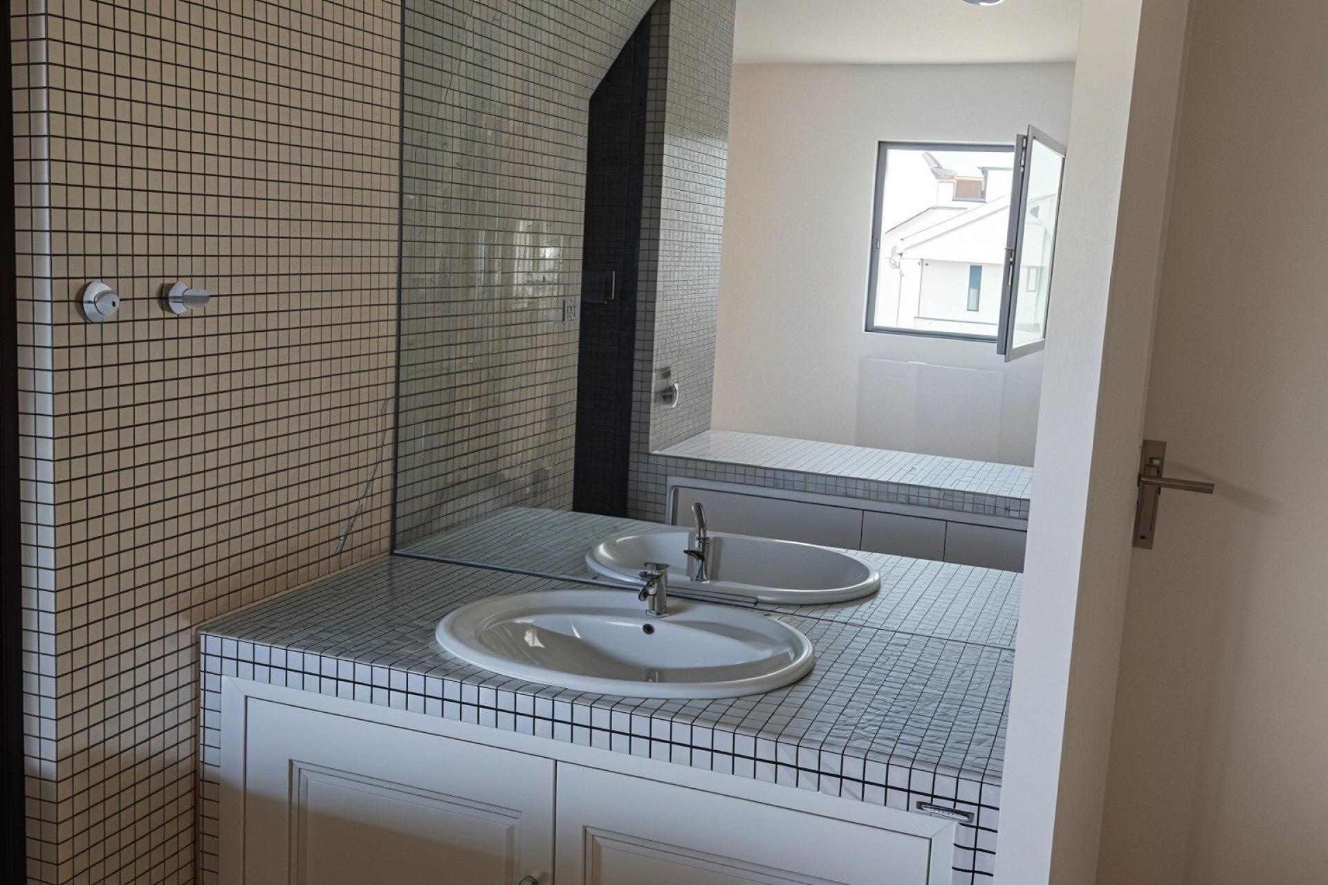 Miniature photo - 8 / 9