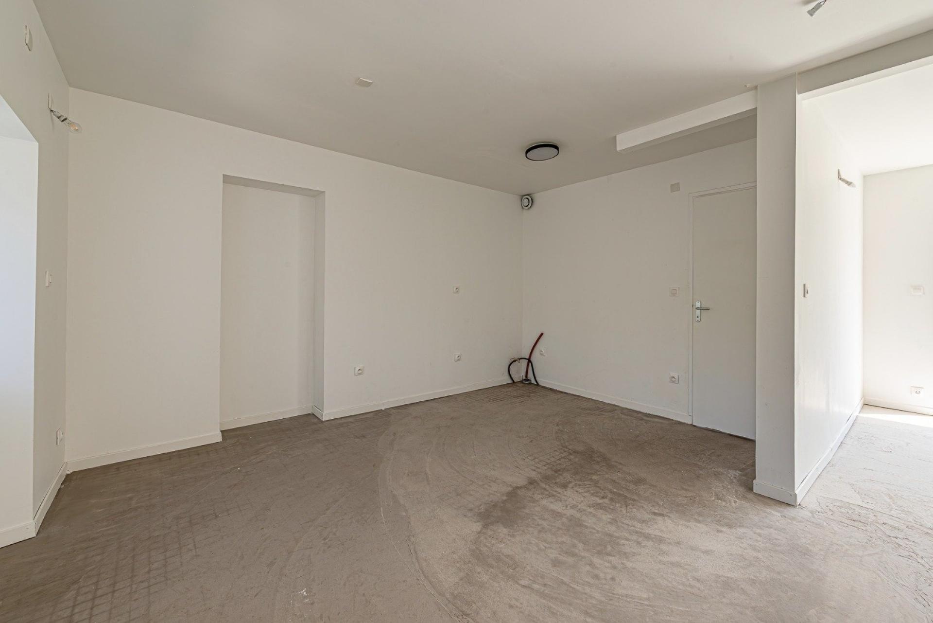 Miniature photo - 14 / 16