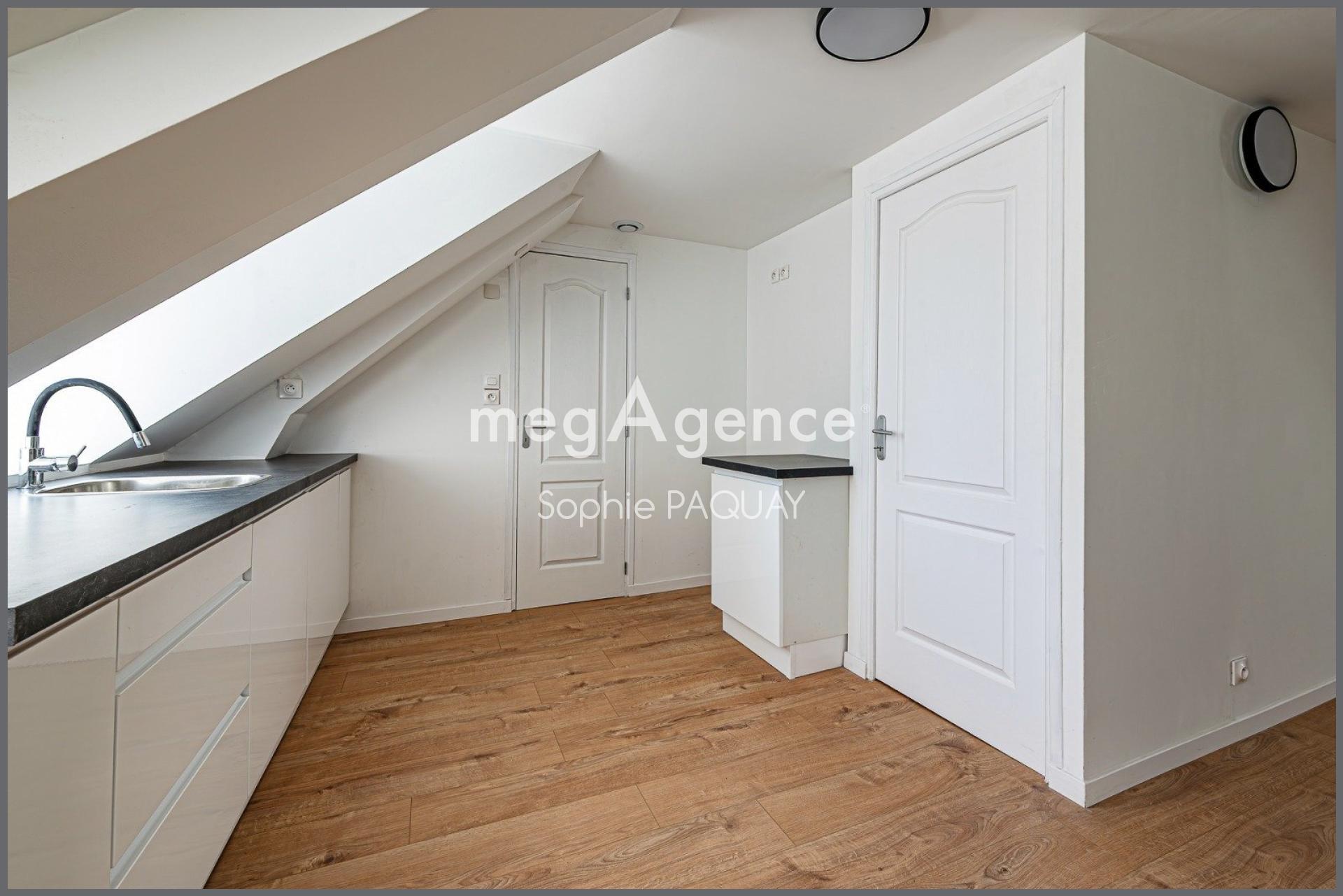 Miniature photo - 5 / 16