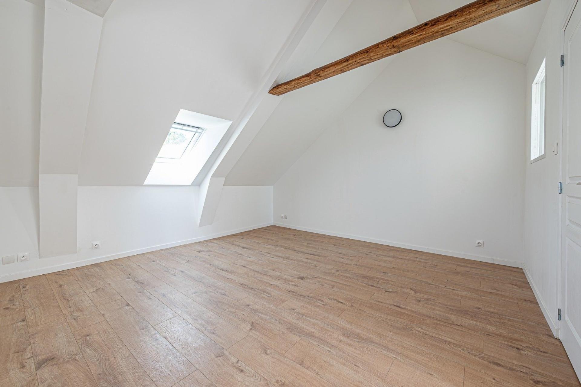 Miniature photo - 4 / 16