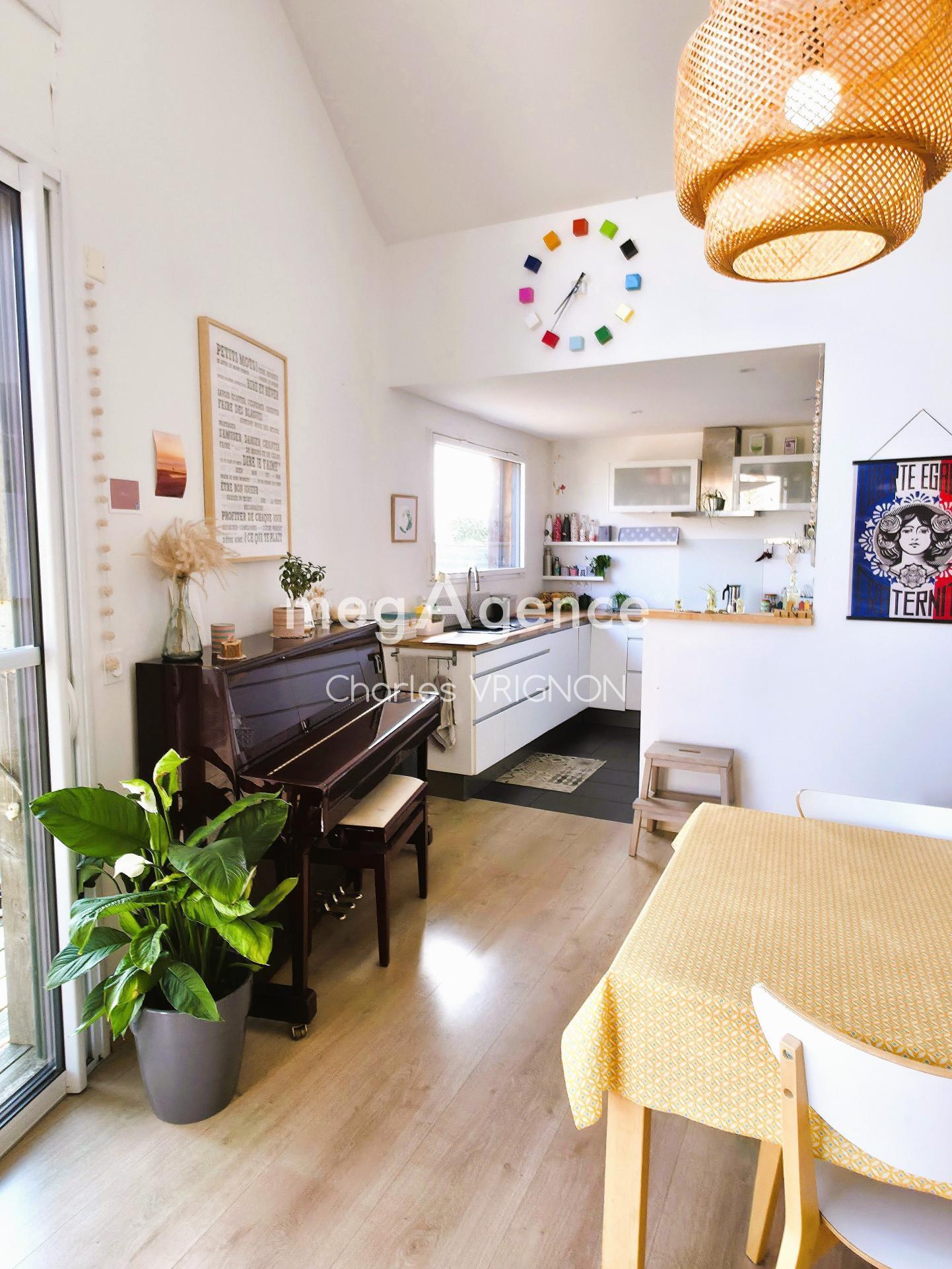 Miniature photo - 2 / 11