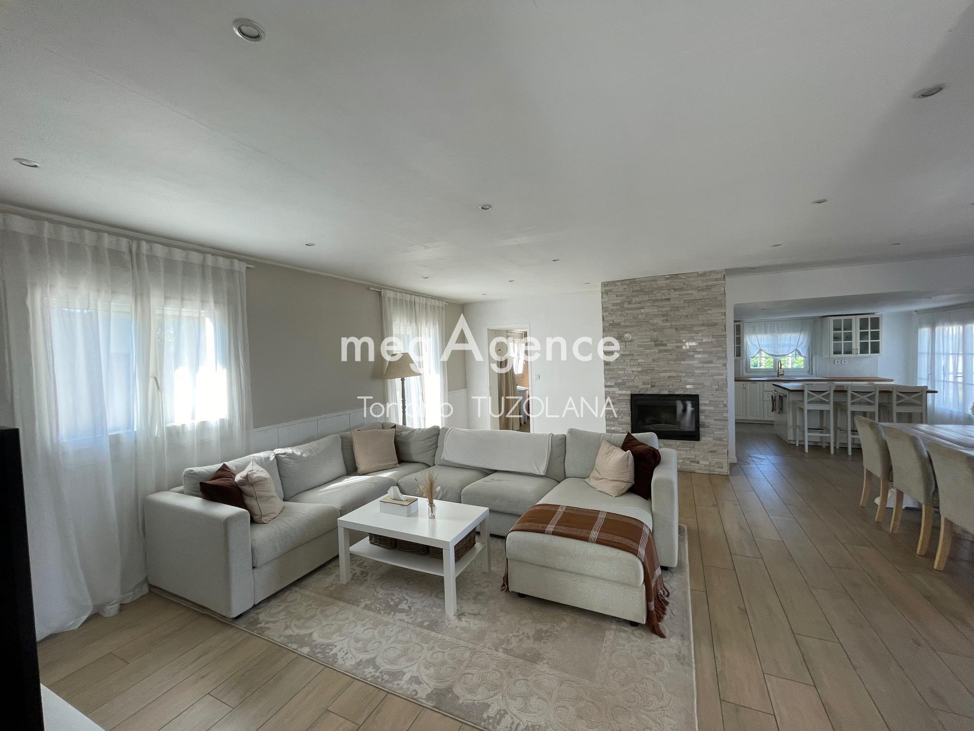 Miniature photo - 11 / 16