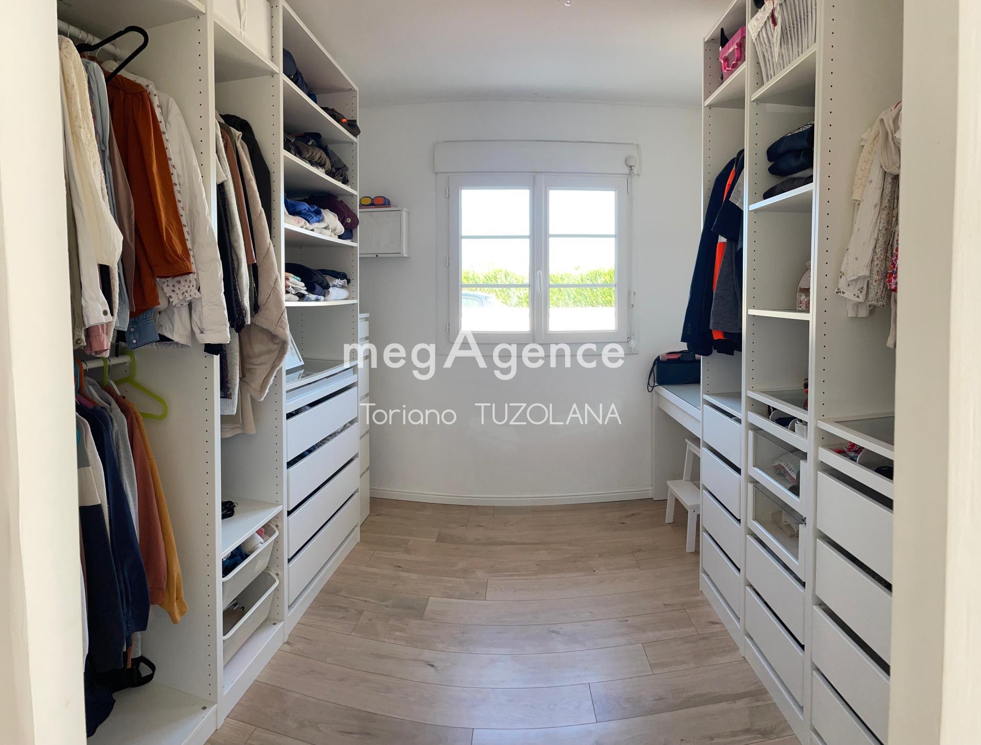 Miniature photo - 10 / 16