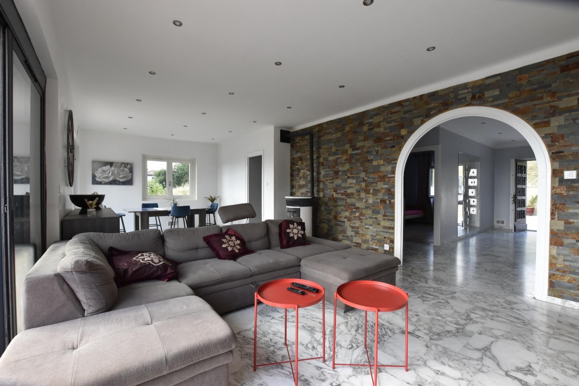 Miniature photo - 6 / 10