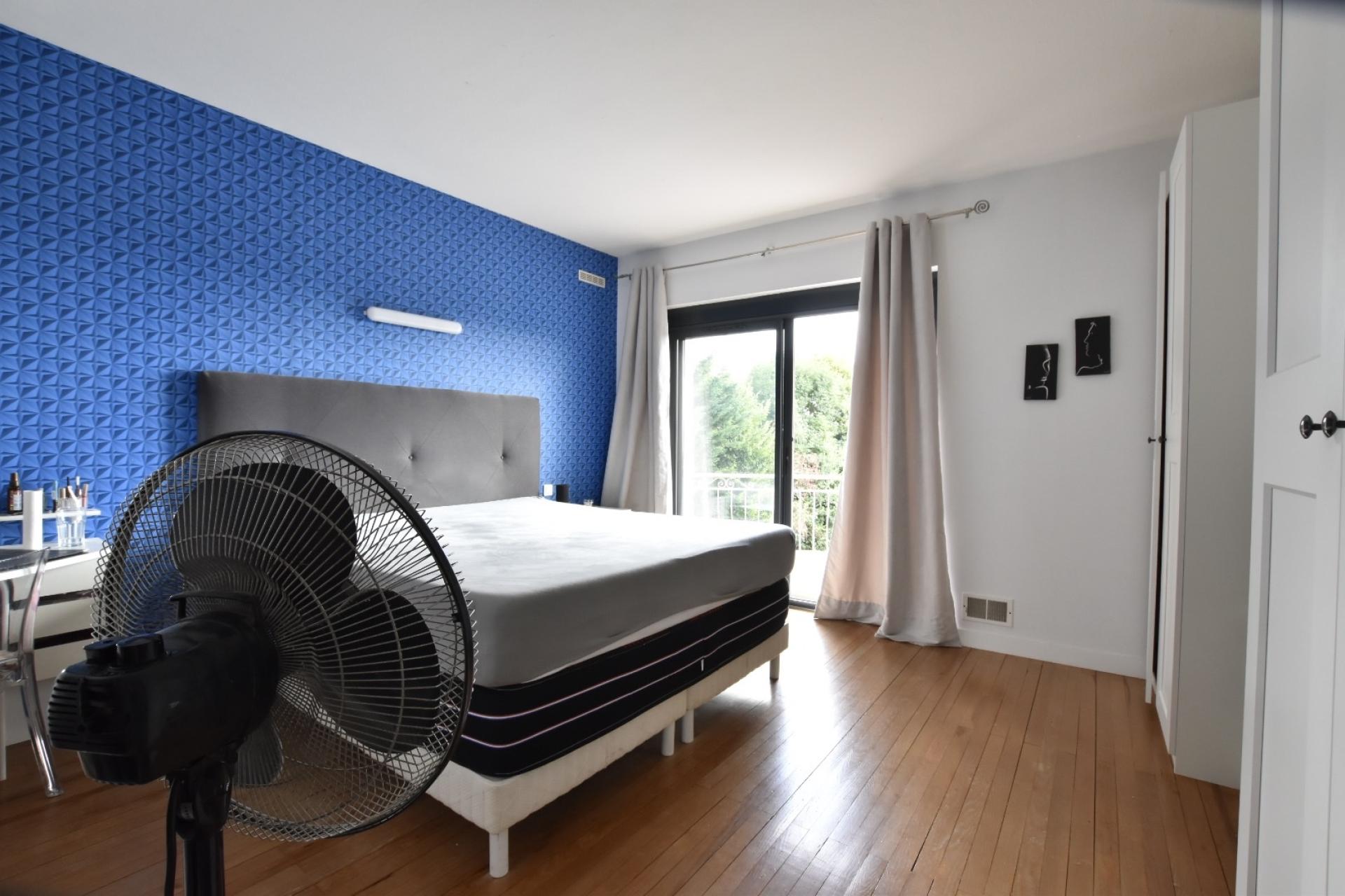 Miniature photo - 10 / 10