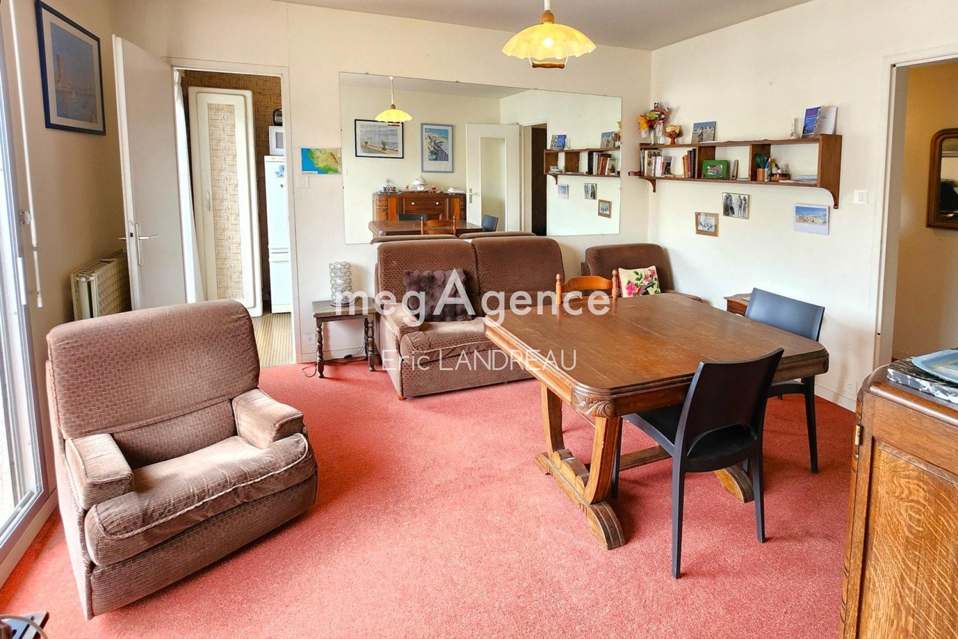 Miniature photo - 2 / 13