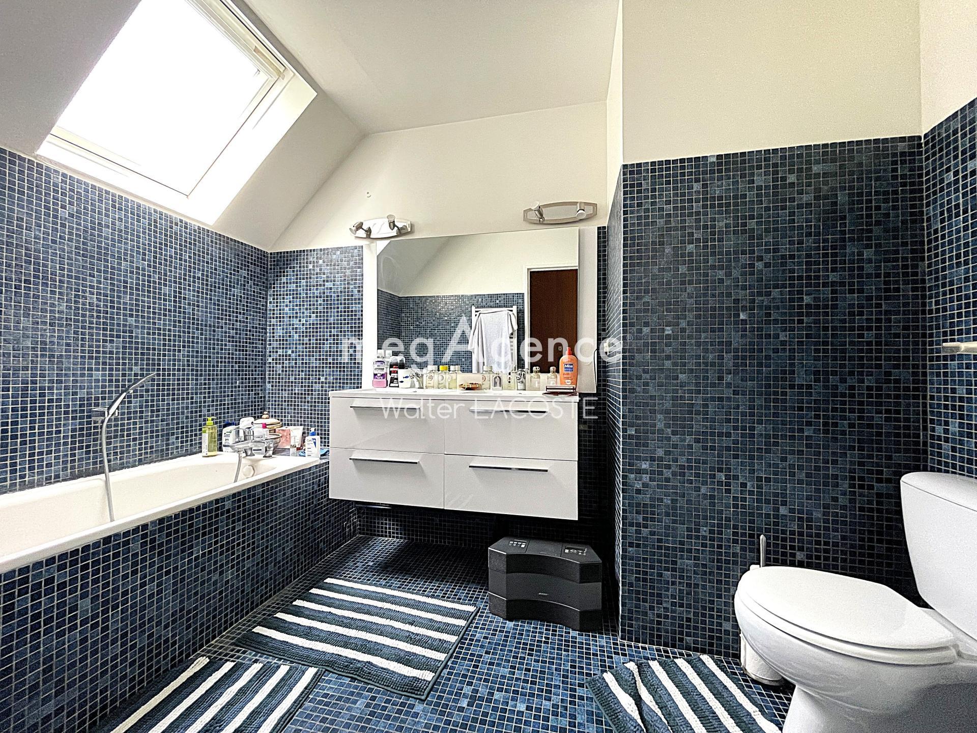 Miniature photo - 10 / 12