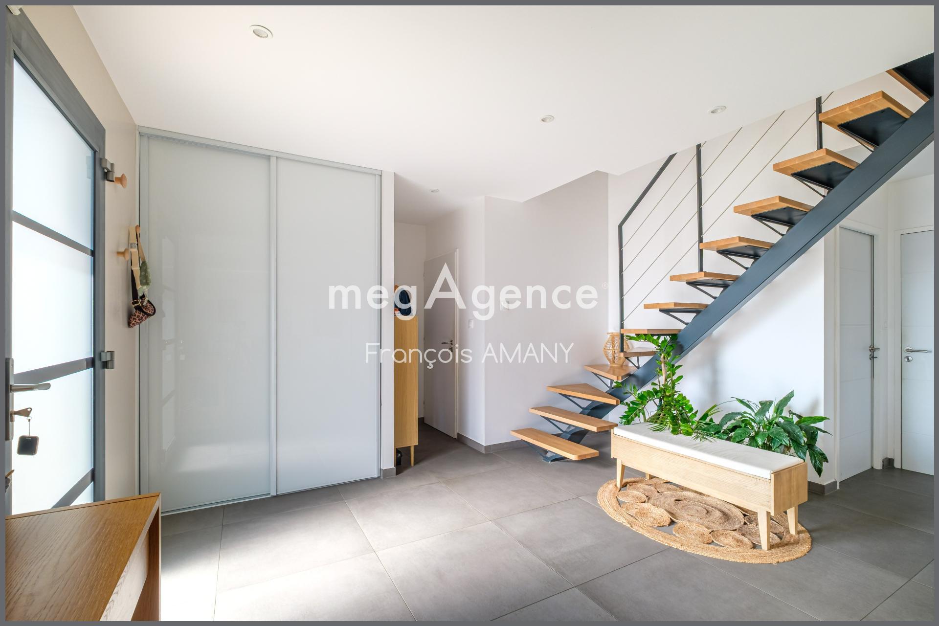 Miniature photo - 2 / 12