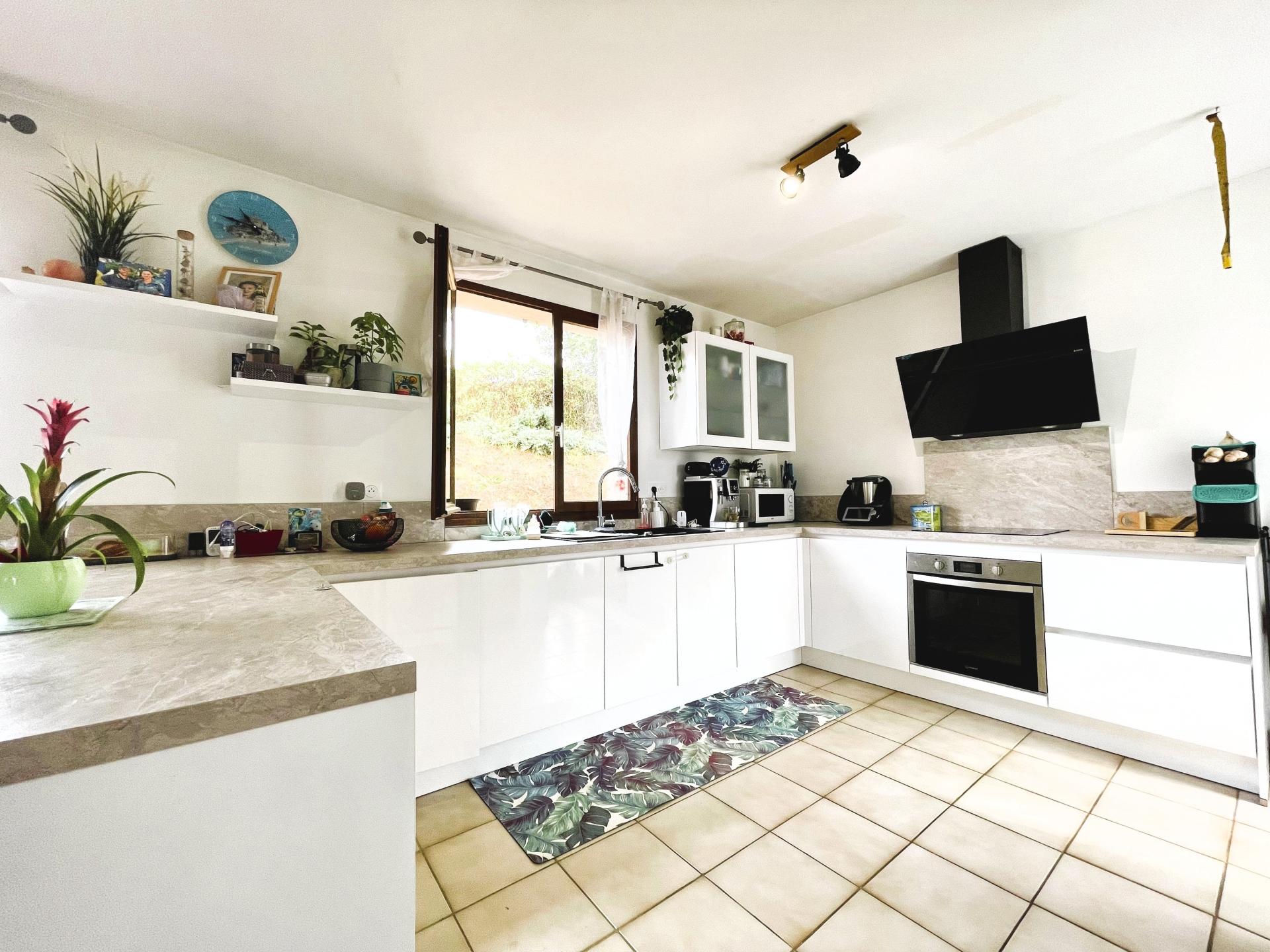 Miniature photo - 2 / 11