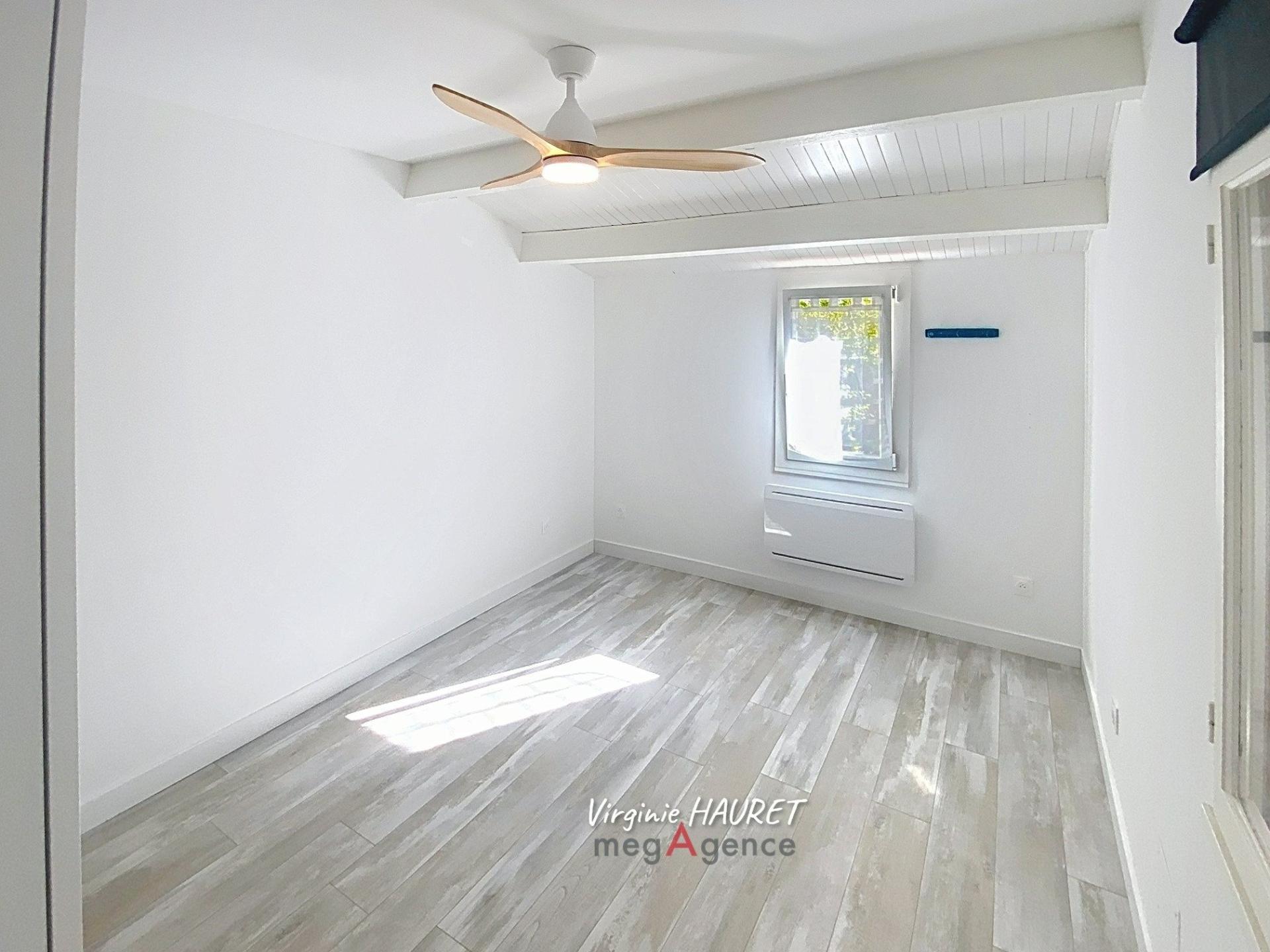 Miniature photo - 11 / 18