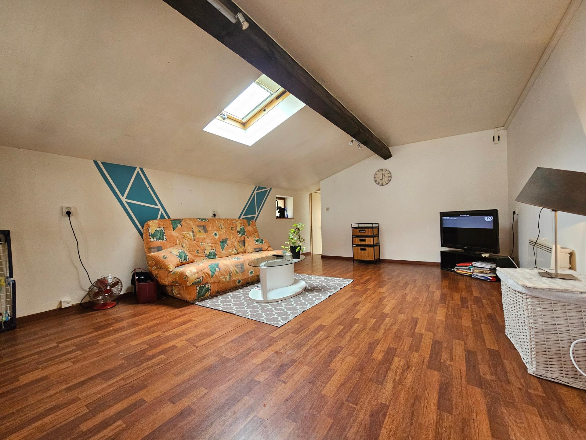 Miniature photo - 12 / 18