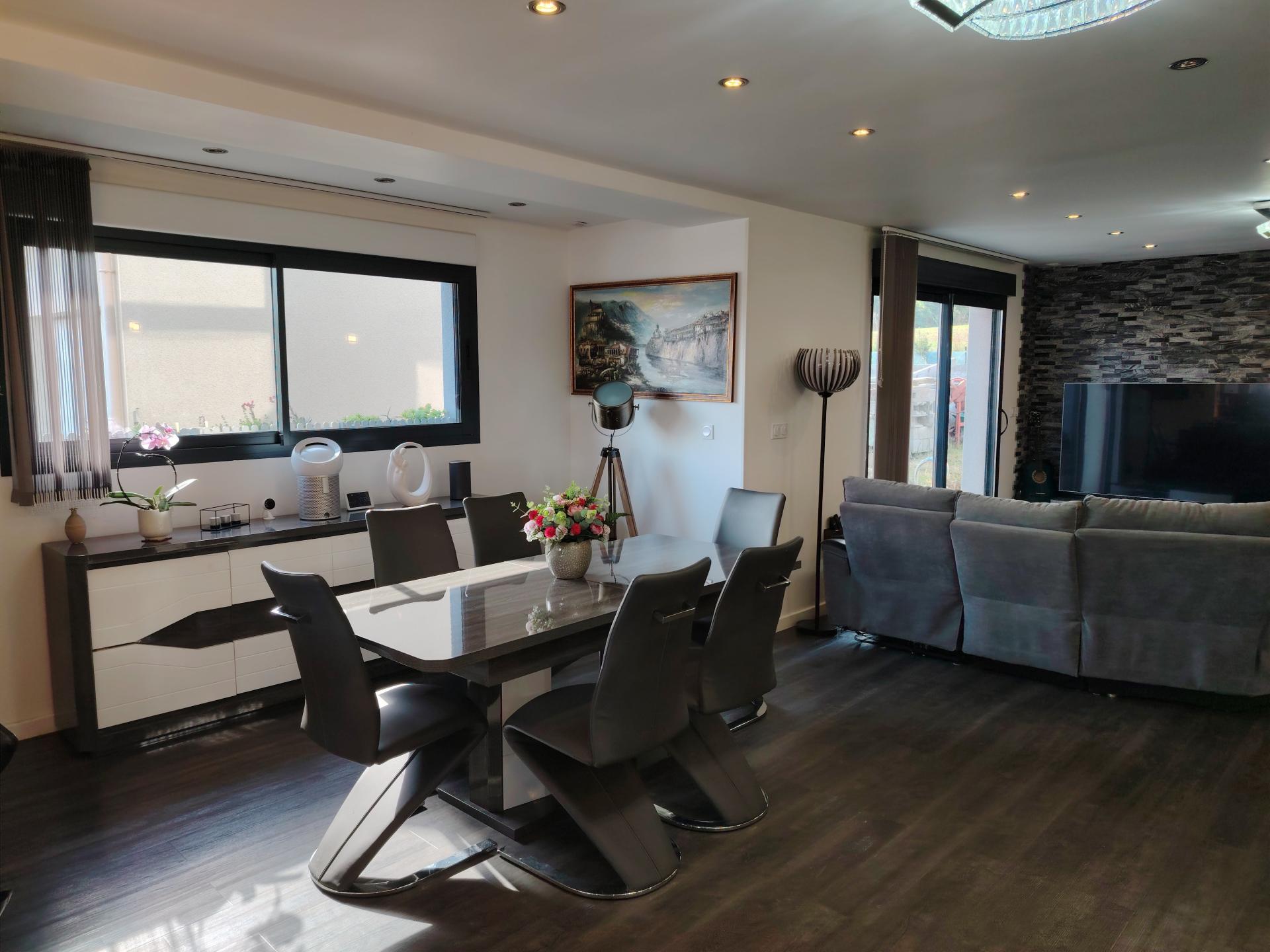 Miniature photo - 8 / 20