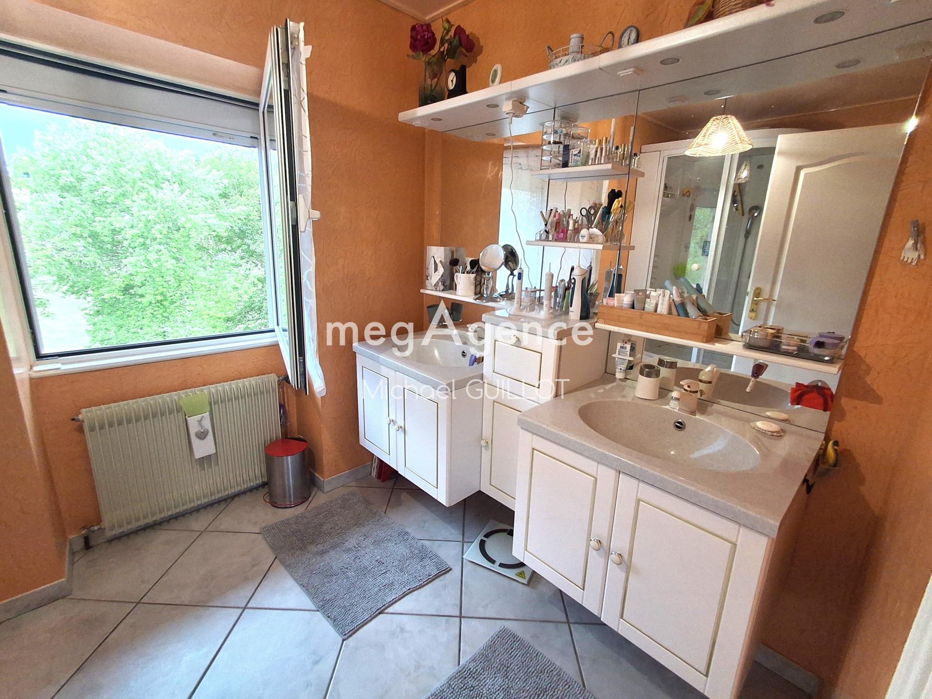 Miniature photo - 18 / 20