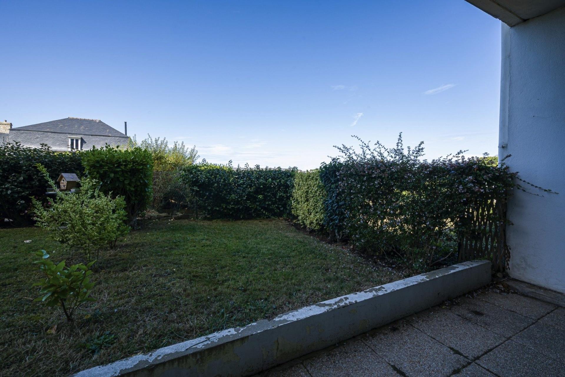 Miniature photo - 2 / 10