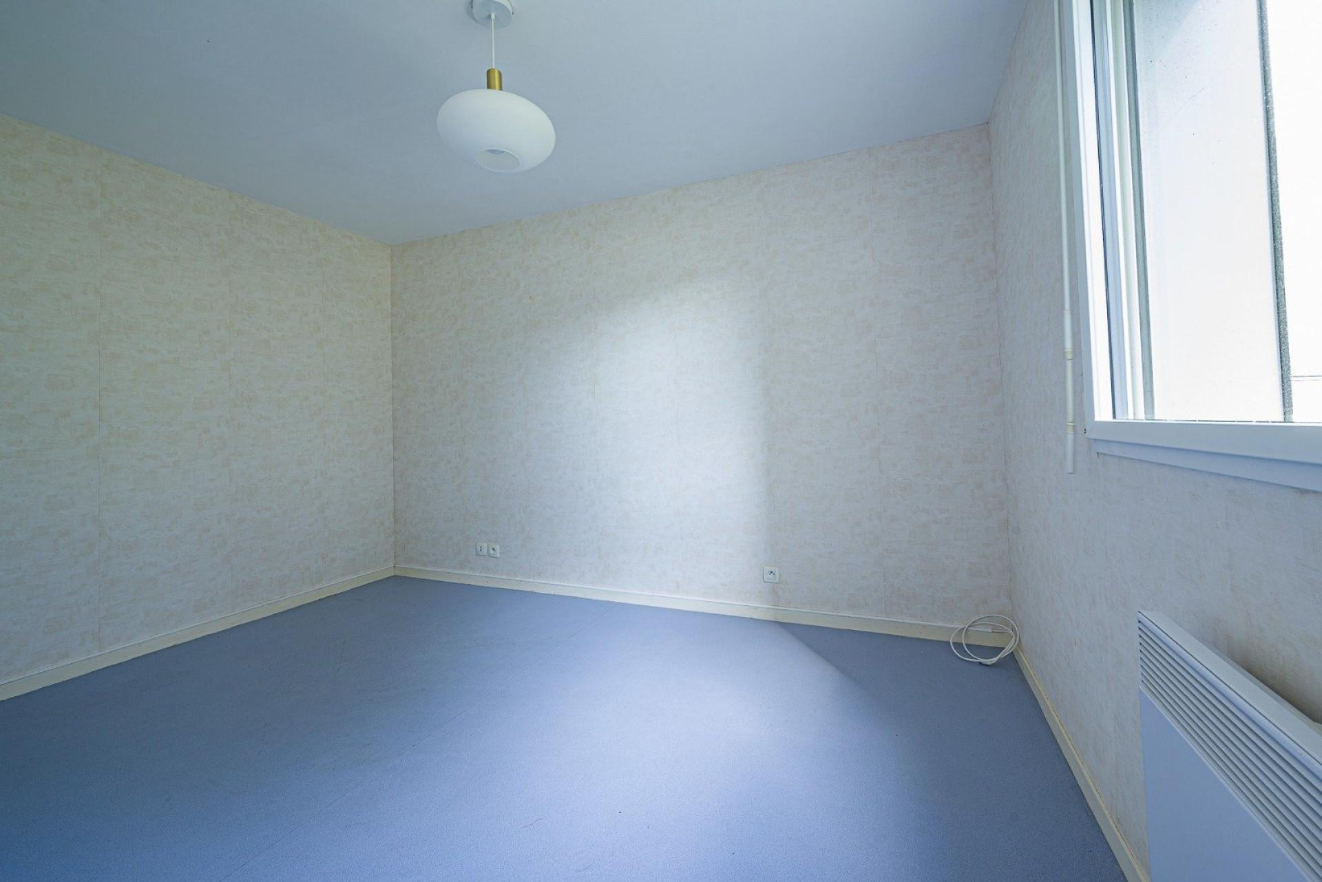 Miniature photo - 9 / 10