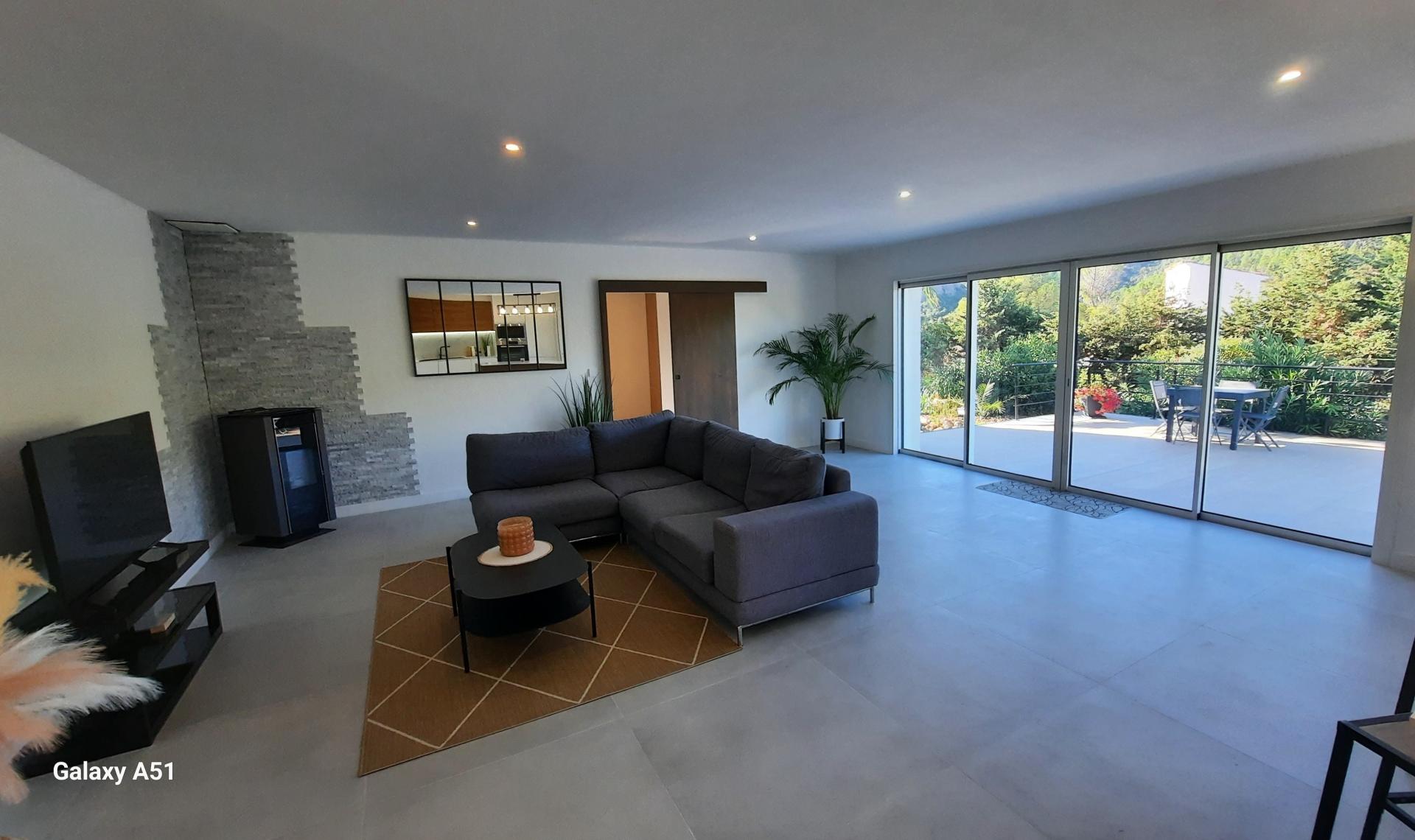 Miniature photo - 5 / 13