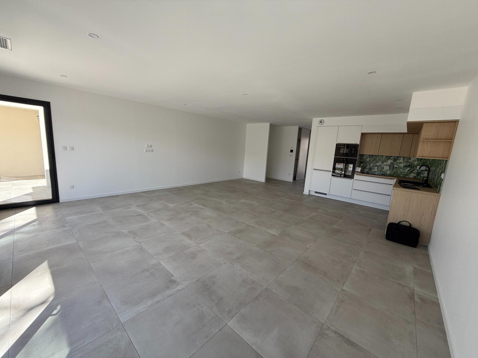 Miniature photo - 4 / 12