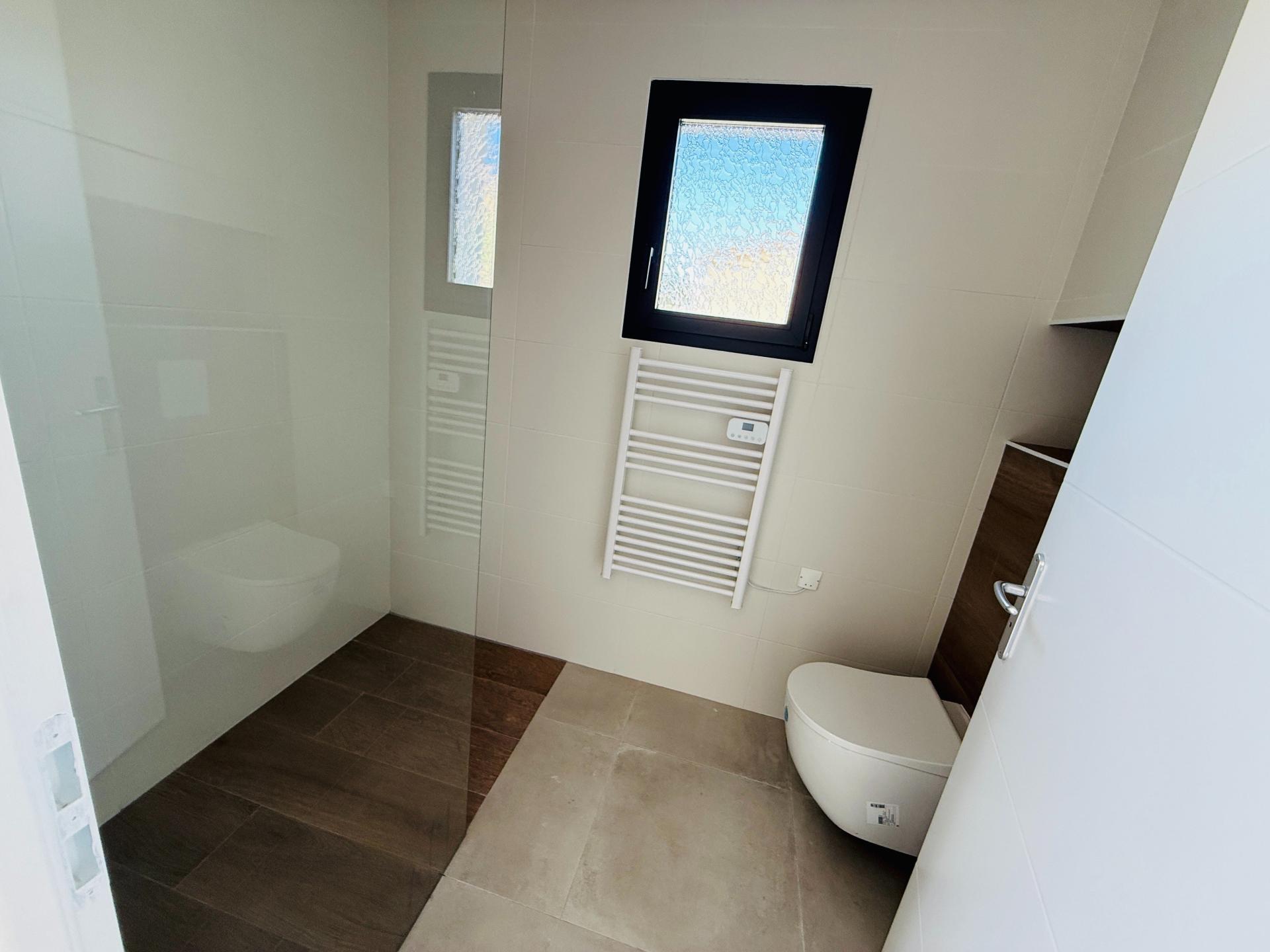 Miniature photo - 10 / 12