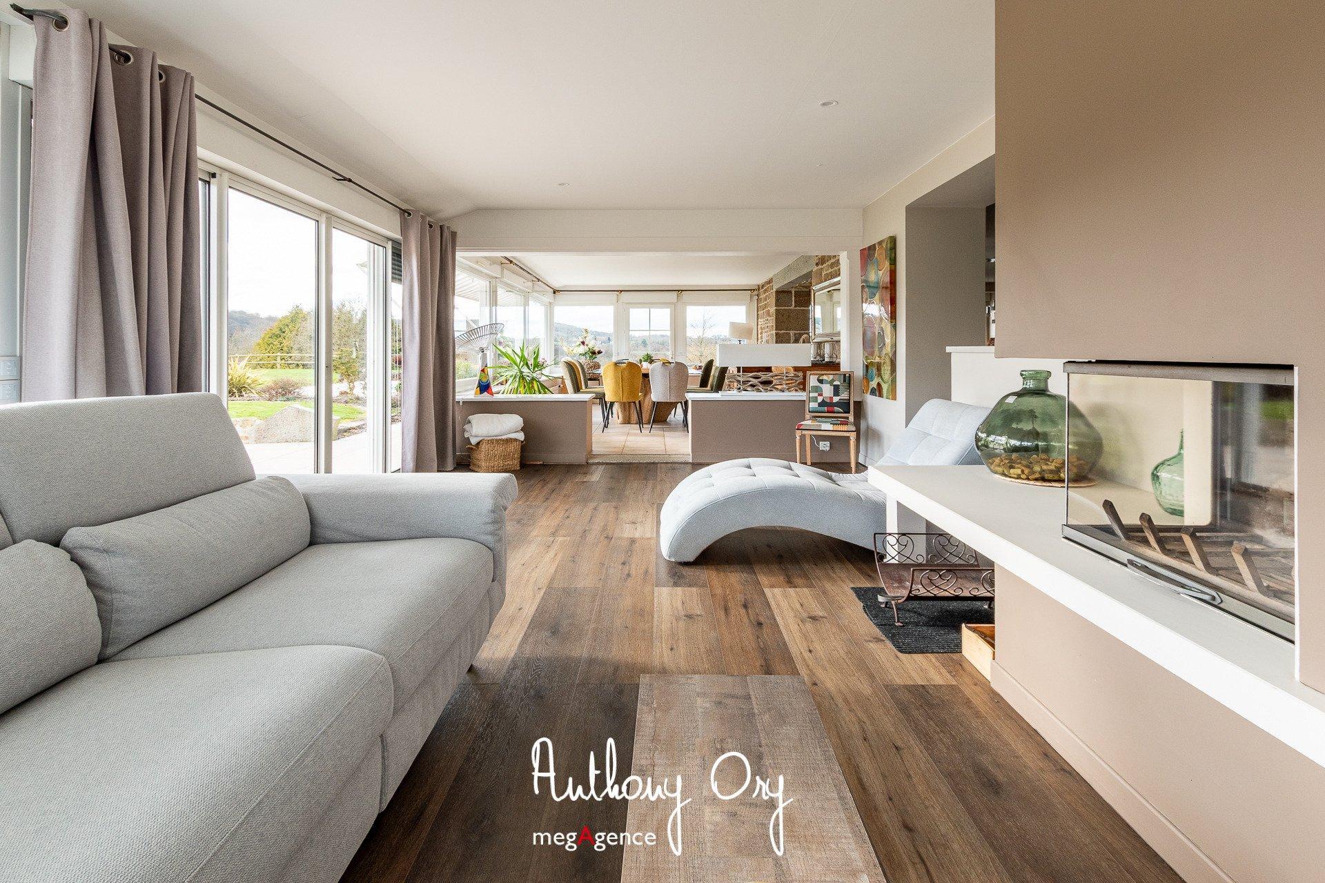 Miniature photo - 7 / 20