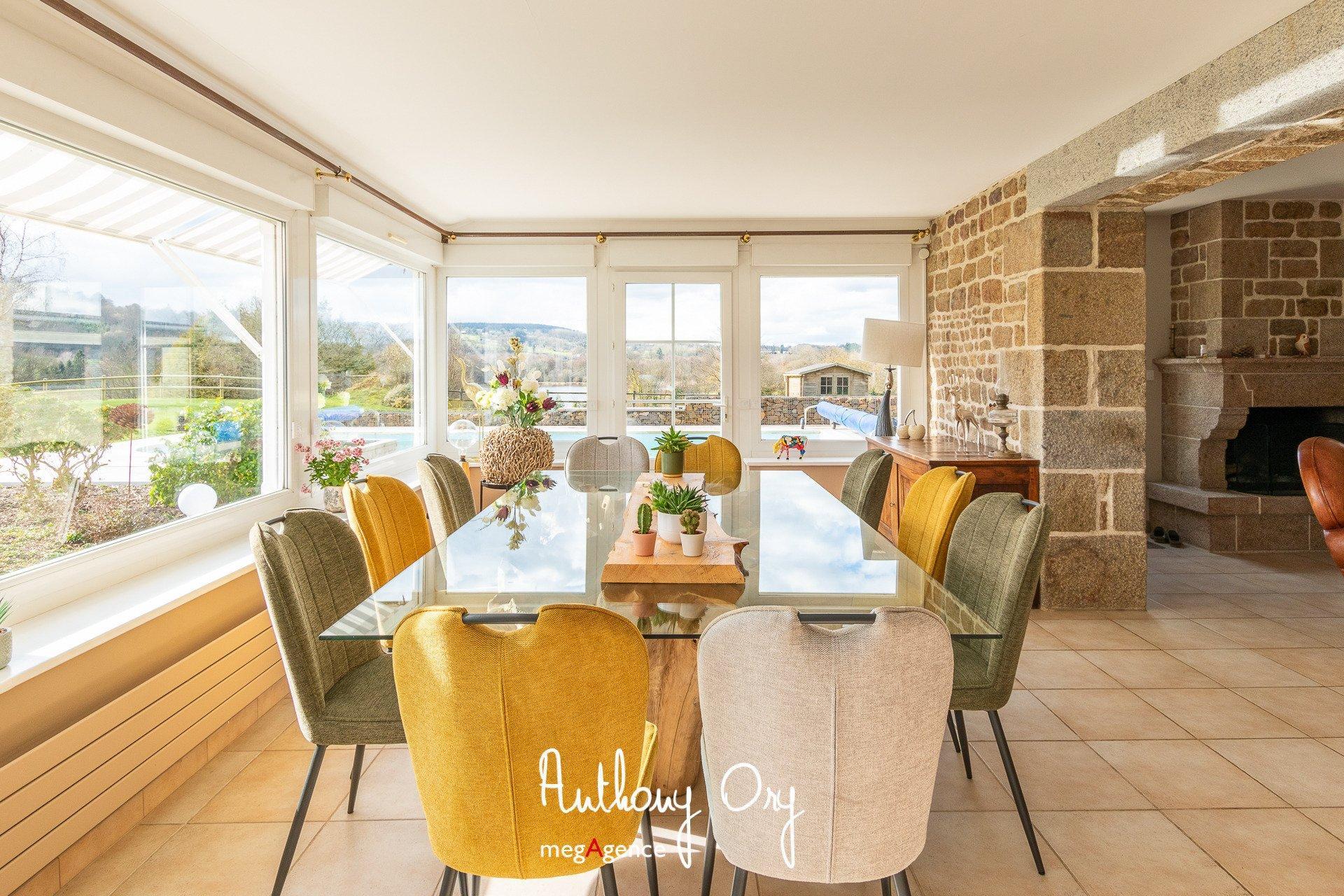 Miniature photo - 5 / 20