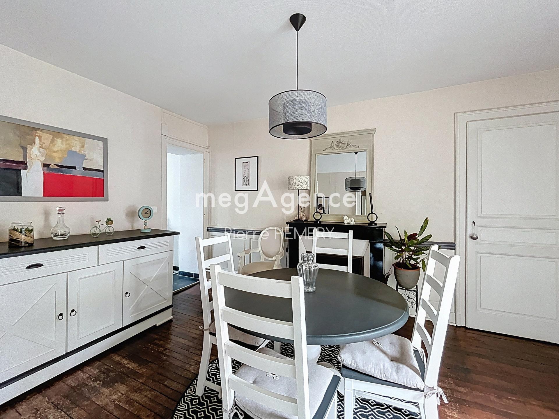 Miniature photo - 2 / 11