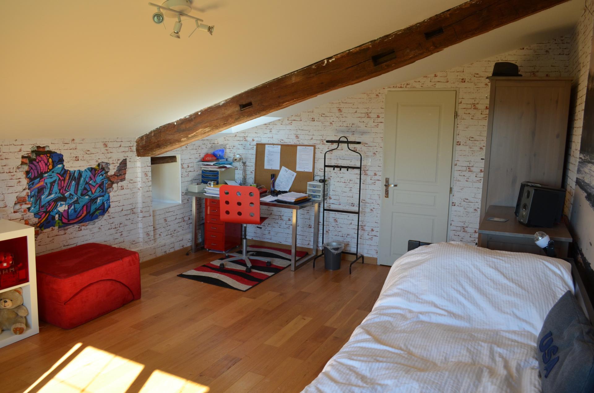 Miniature photo - 18 / 20