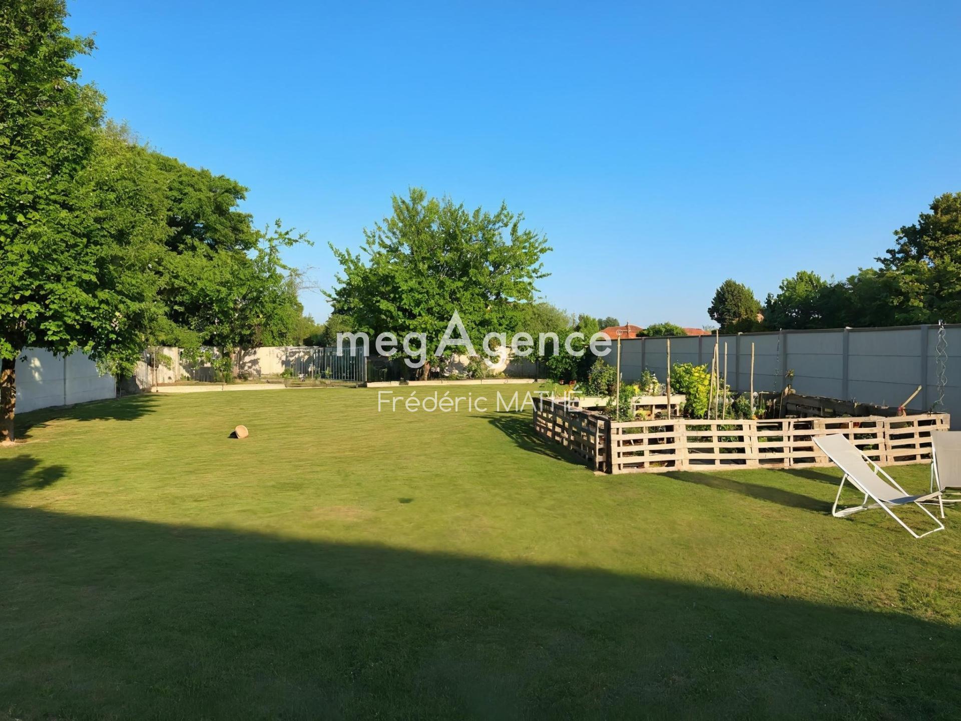 Miniature photo - 2 / 7