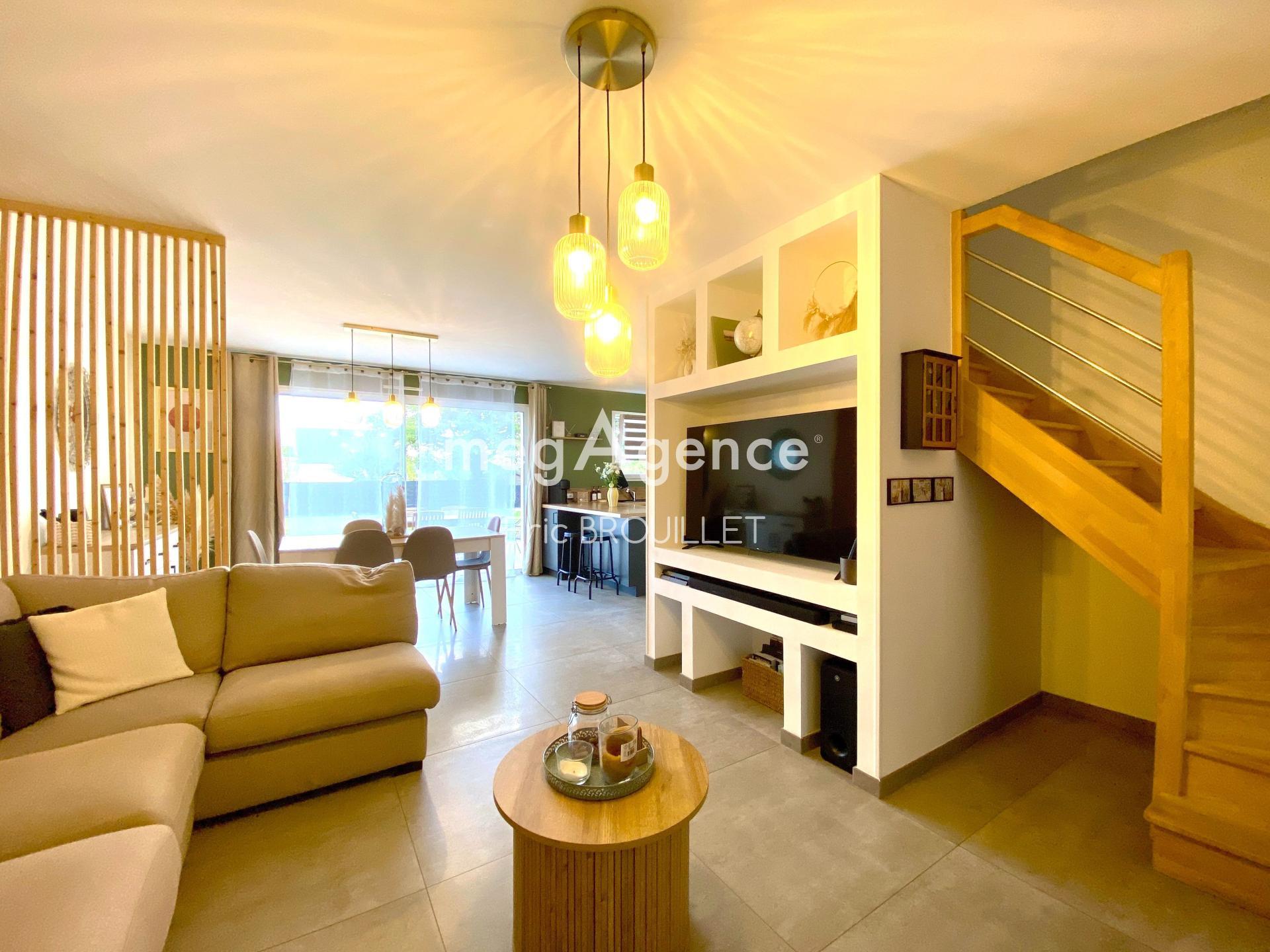 Miniature photo - 2 / 9