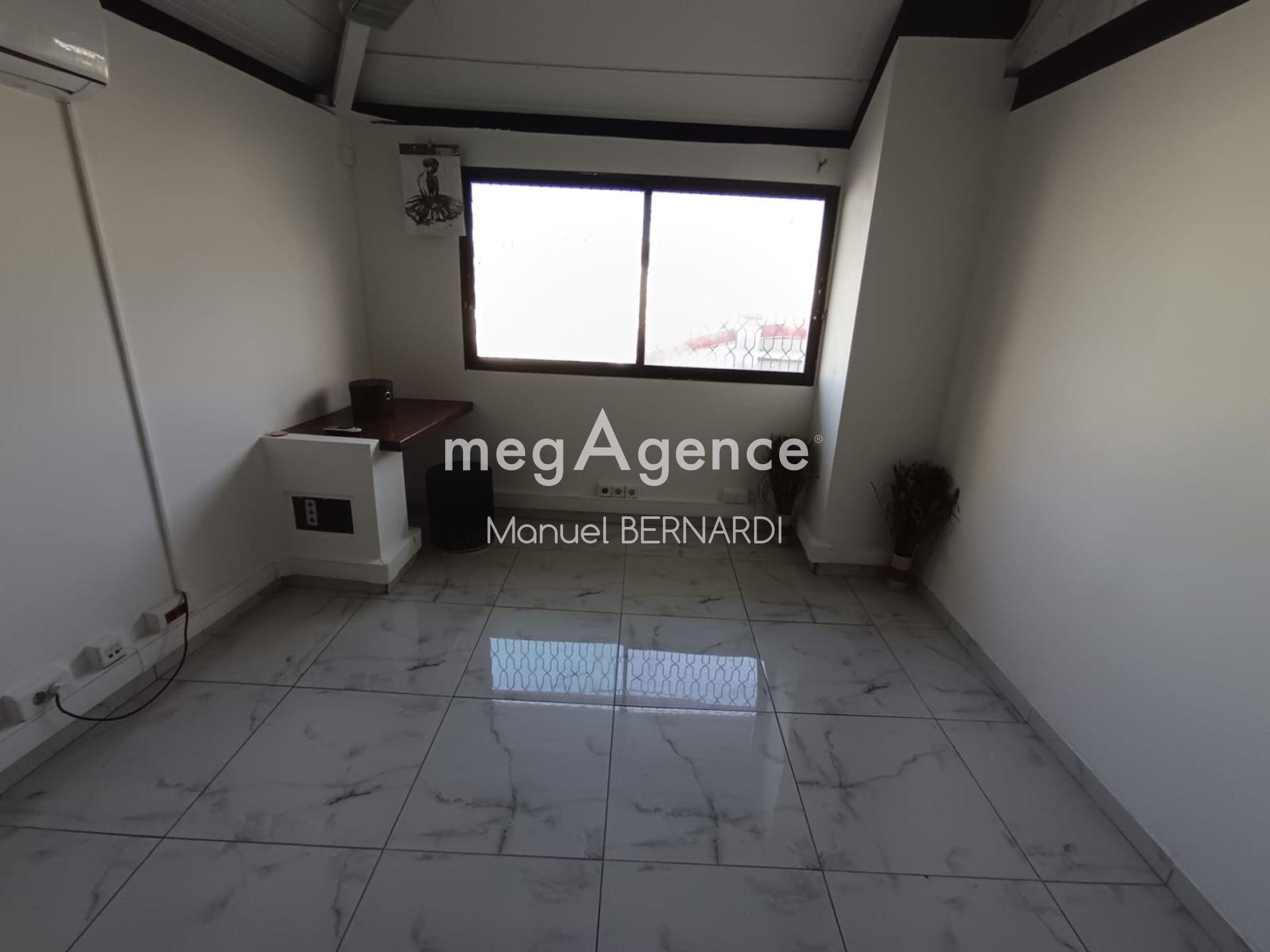 Miniature photo - 2 / 4