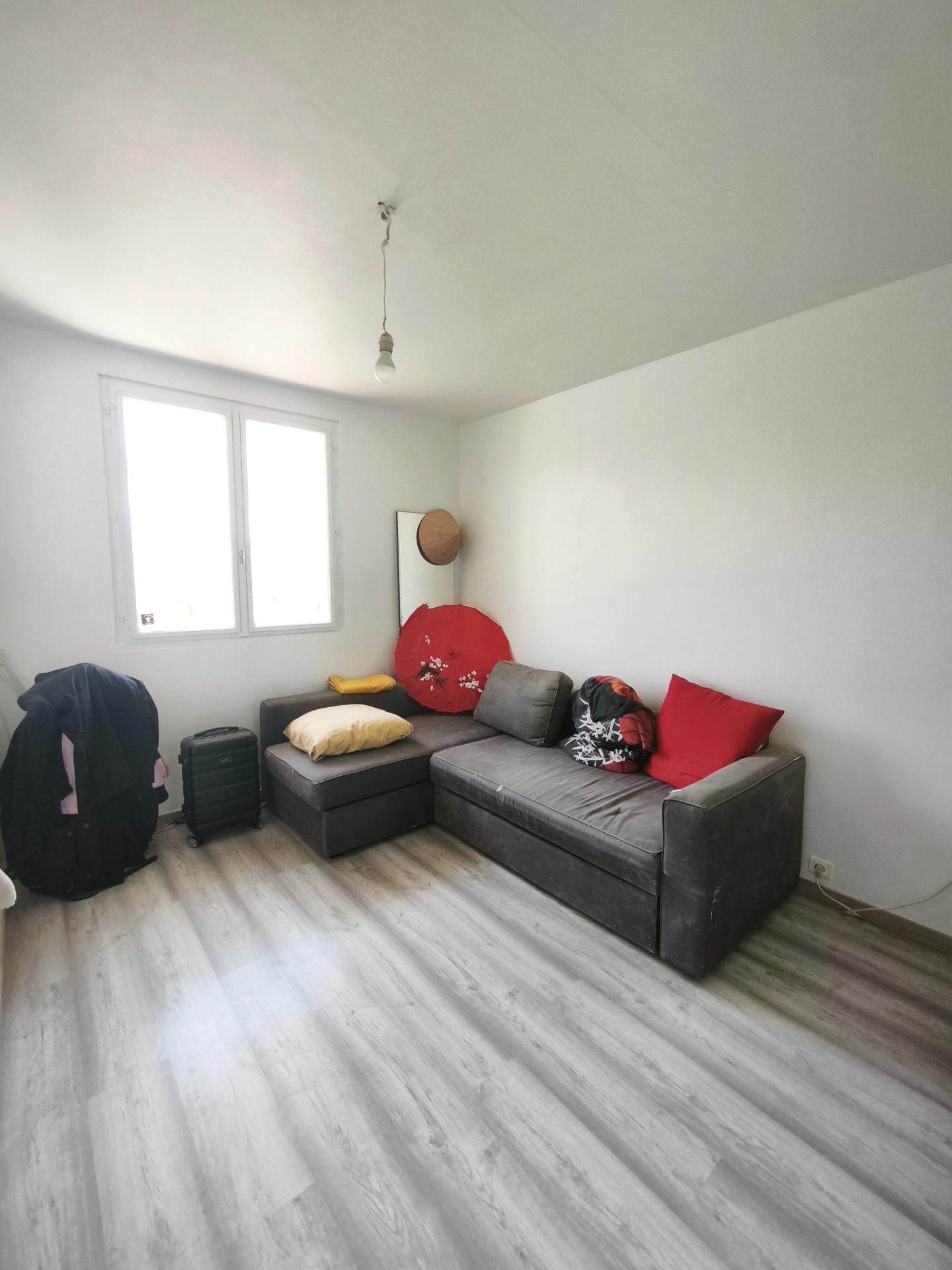 Miniature photo - 6 / 10