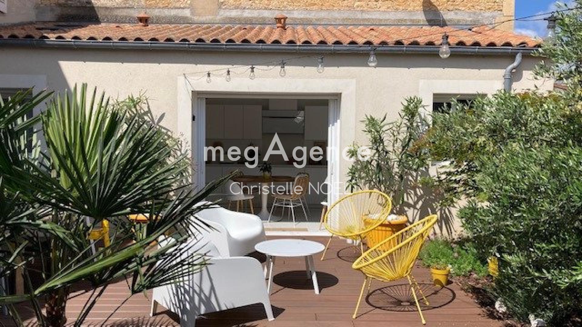 Miniature photo - 2 / 10