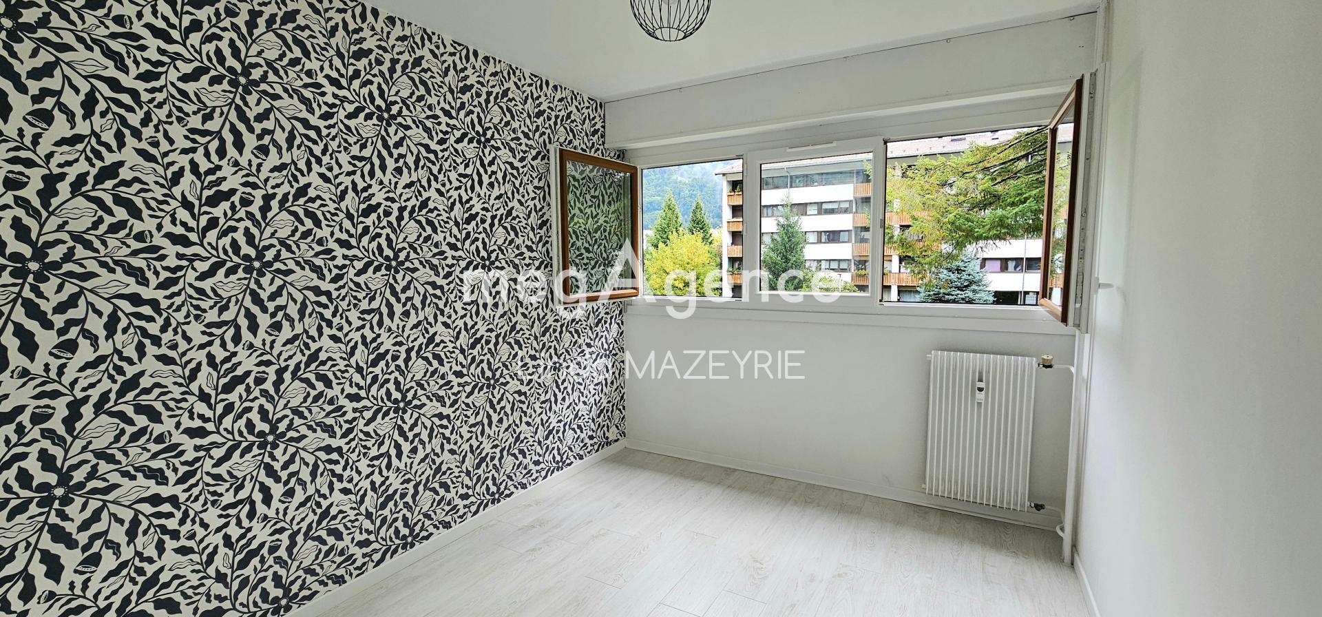 Miniature photo - 7 / 9