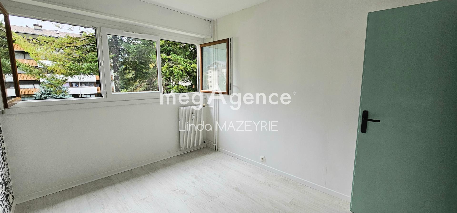 Miniature photo - 5 / 9