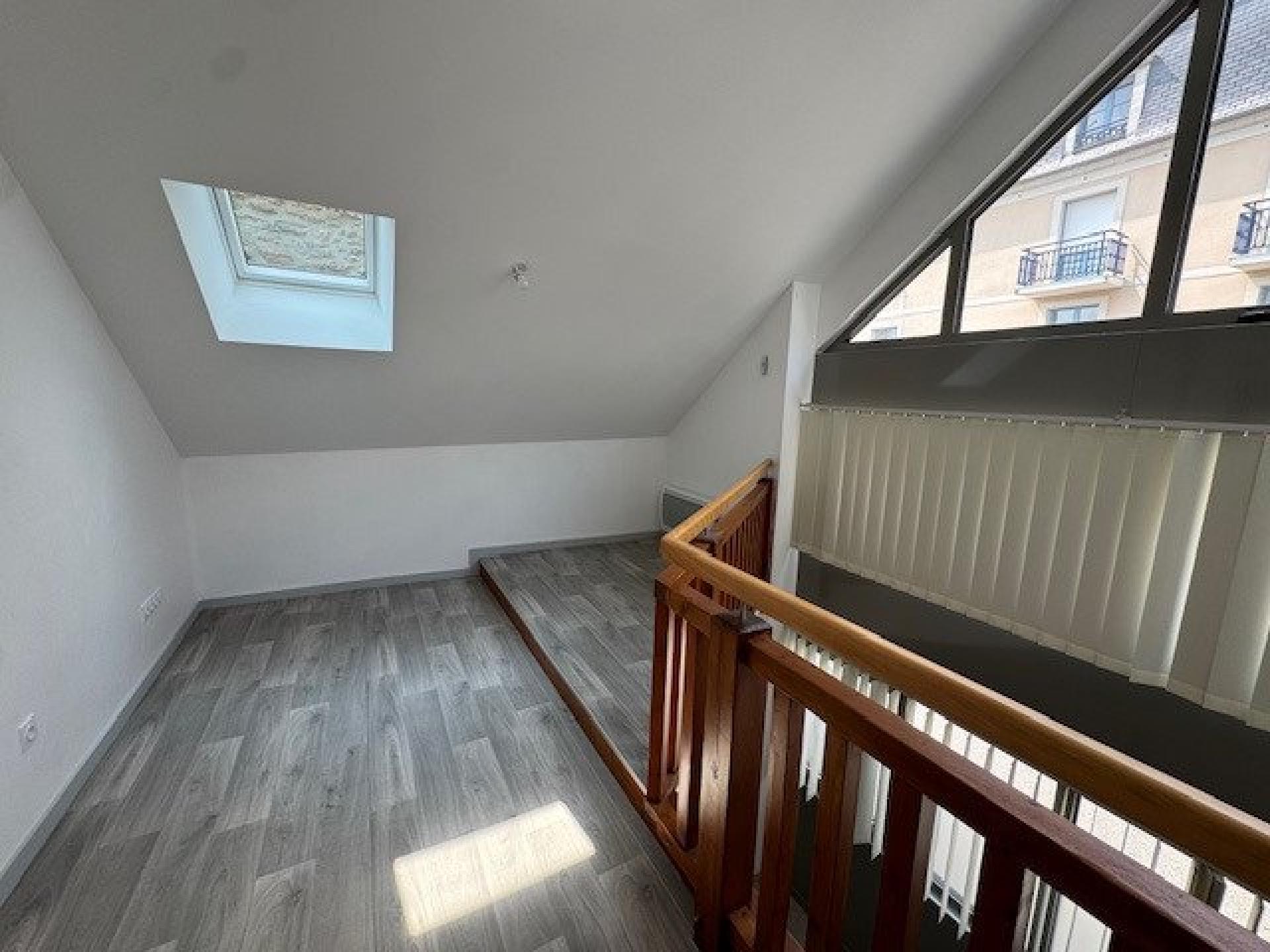 Miniature photo - 10 / 12