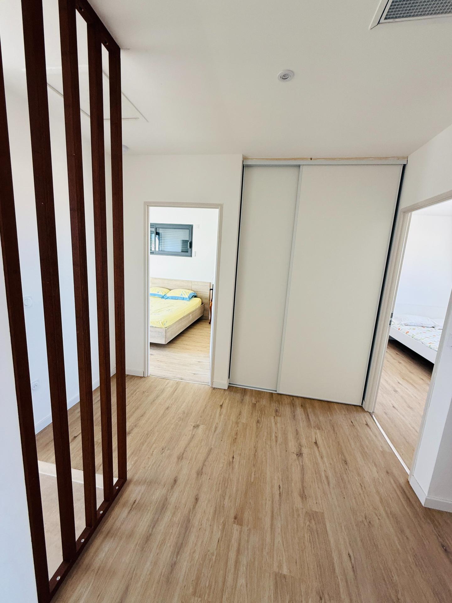 Miniature photo - 8 / 11