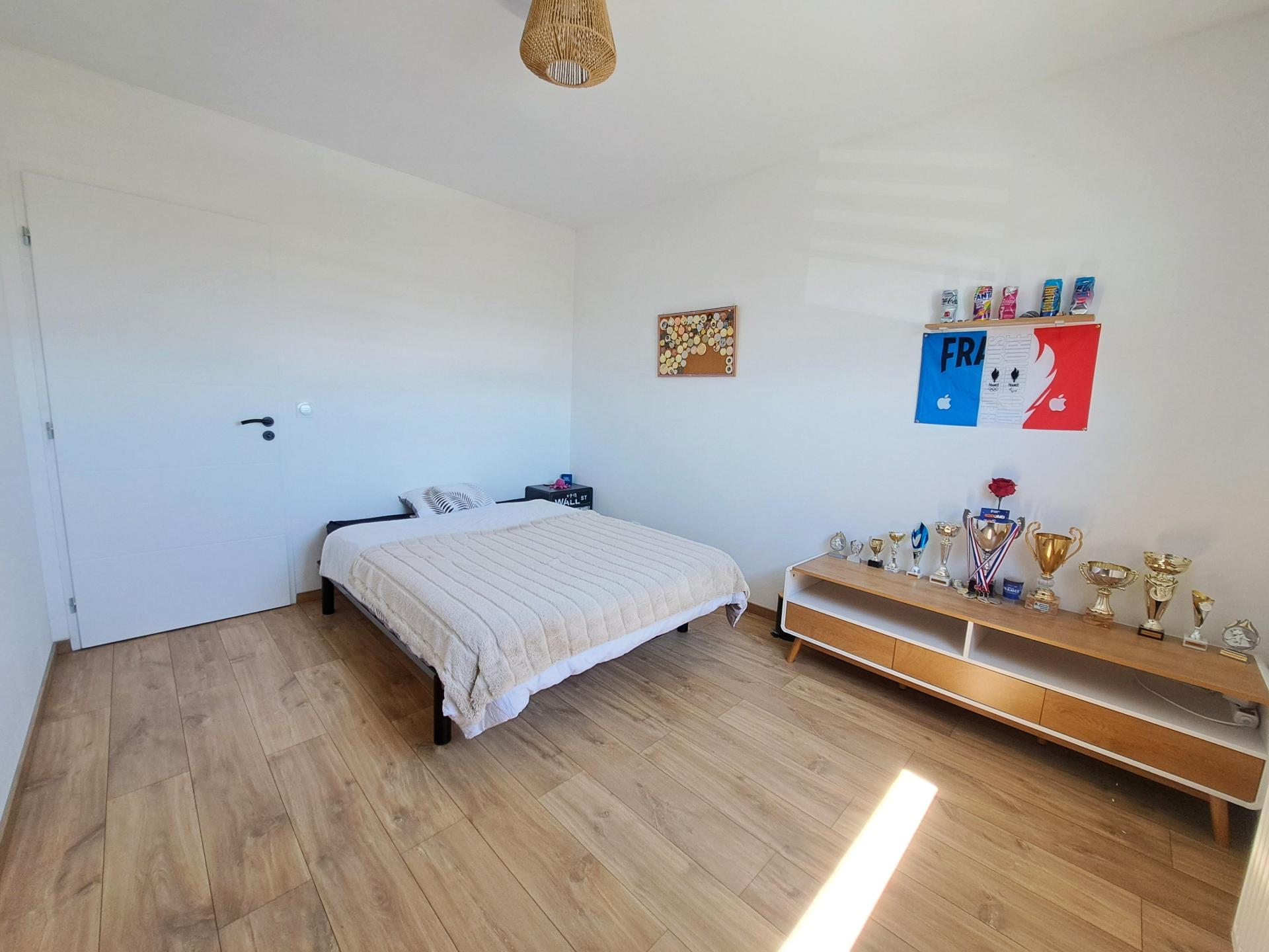 Miniature photo - 8 / 13