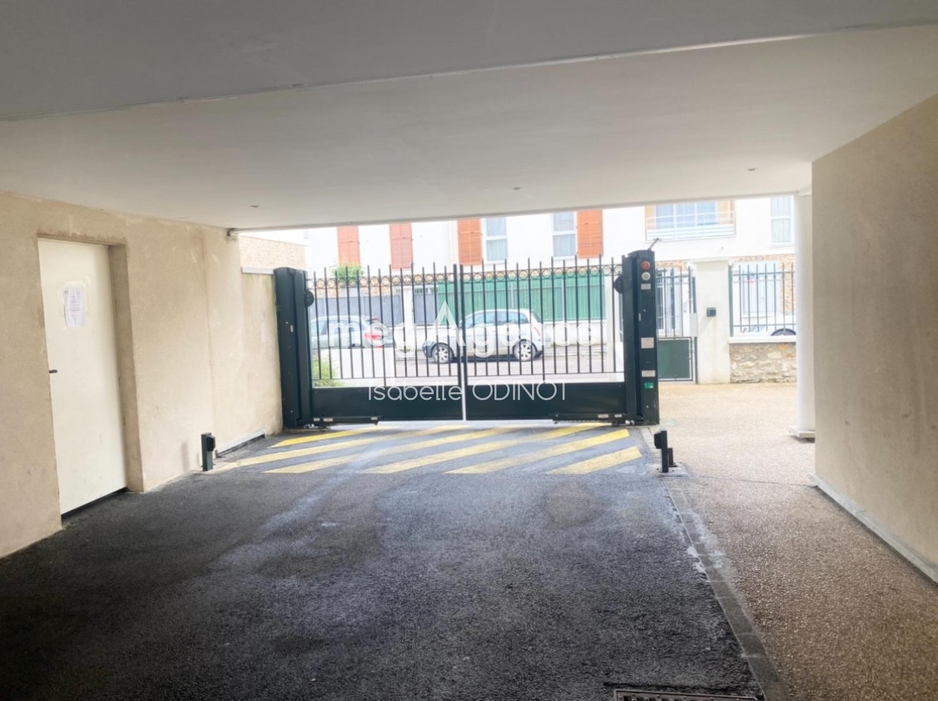 Miniature photo - 12 / 12