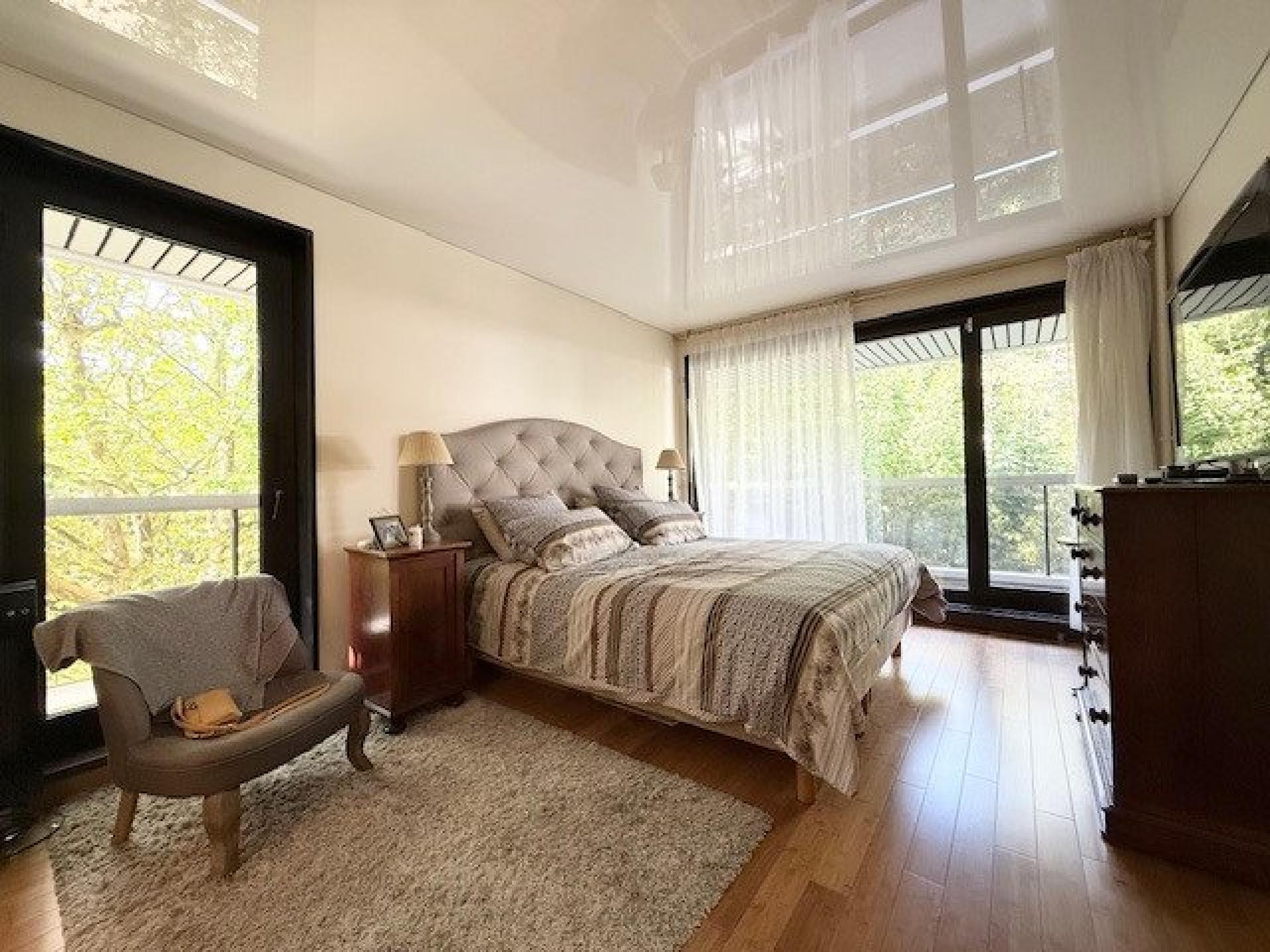 Miniature photo - 10 / 16