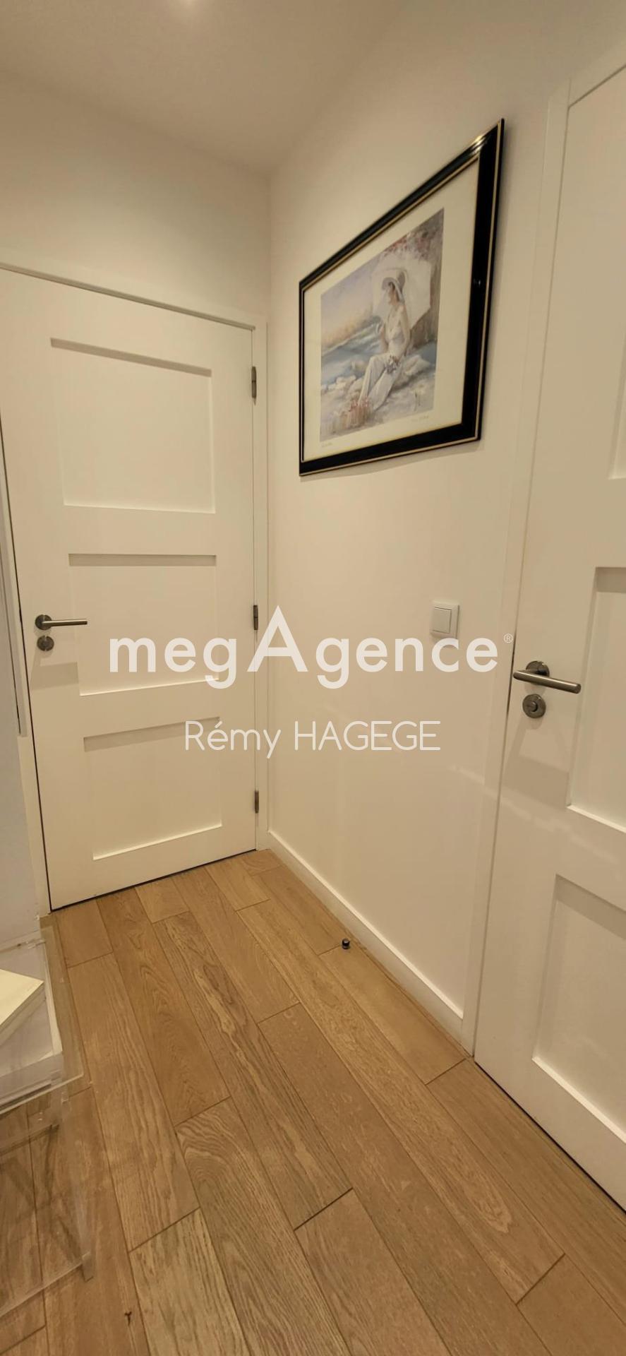 Miniature photo - 9 / 18