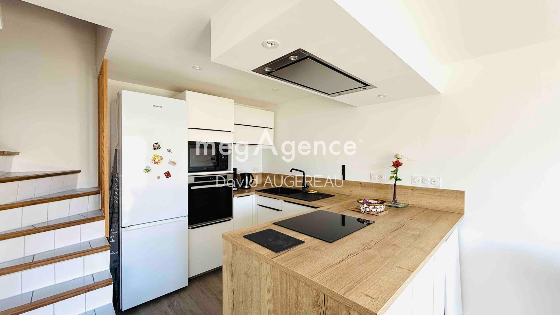 Miniature photo - 2 / 9