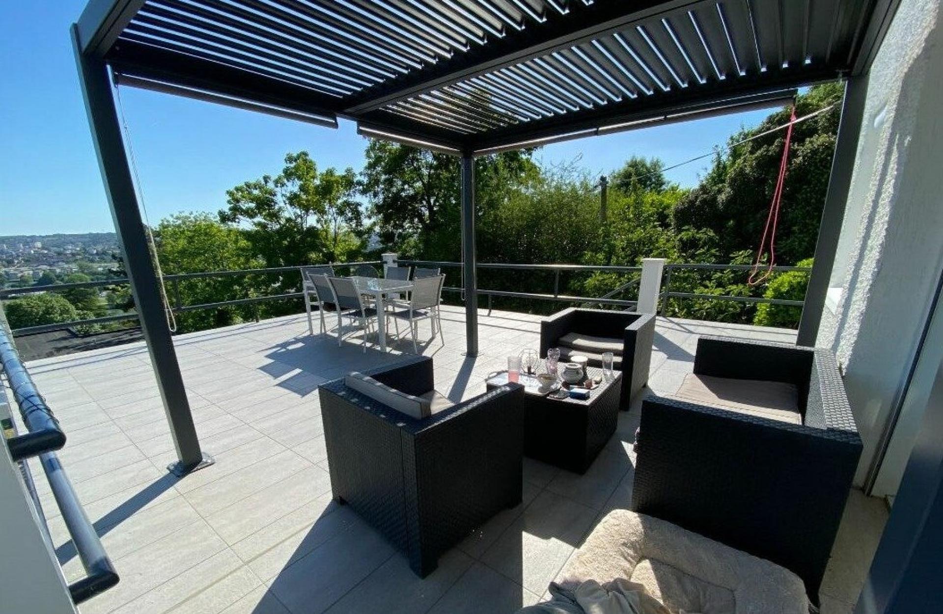 Miniature photo - 9 / 10