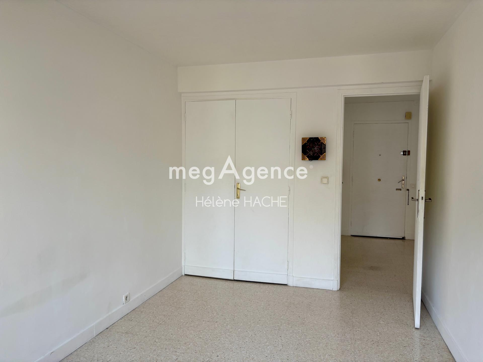 Miniature photo - 6 / 8