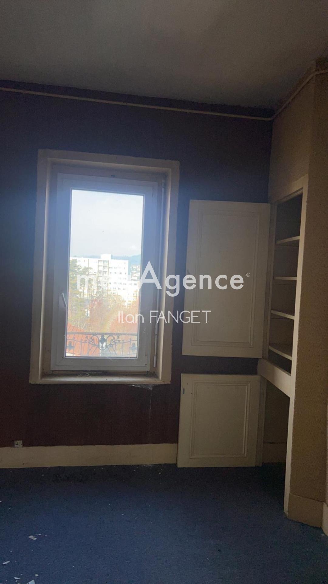 Miniature photo - 2 / 2