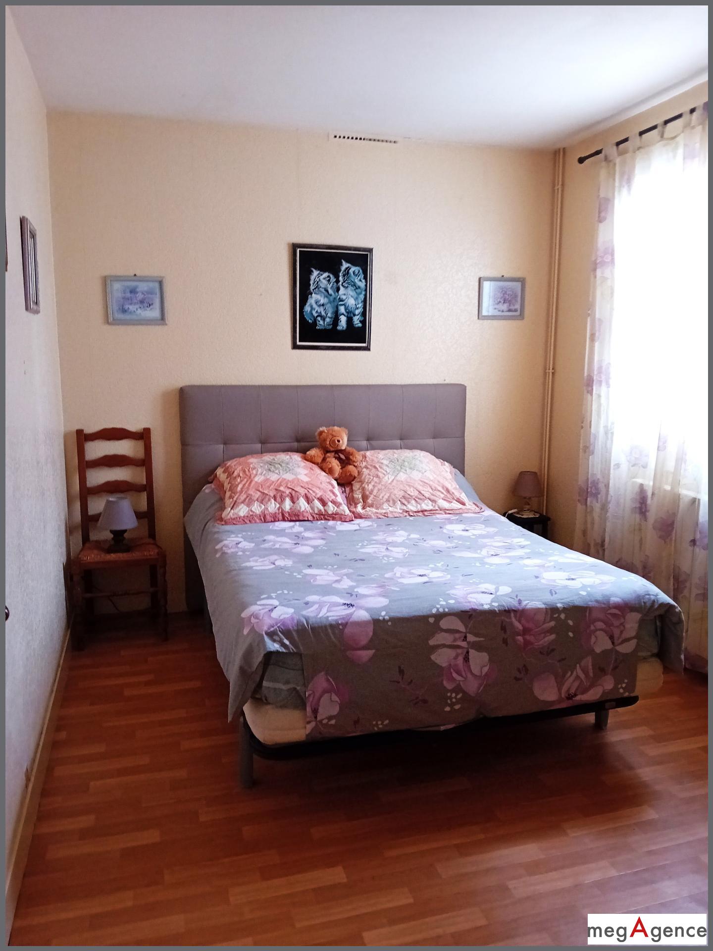 Miniature photo - 12 / 16