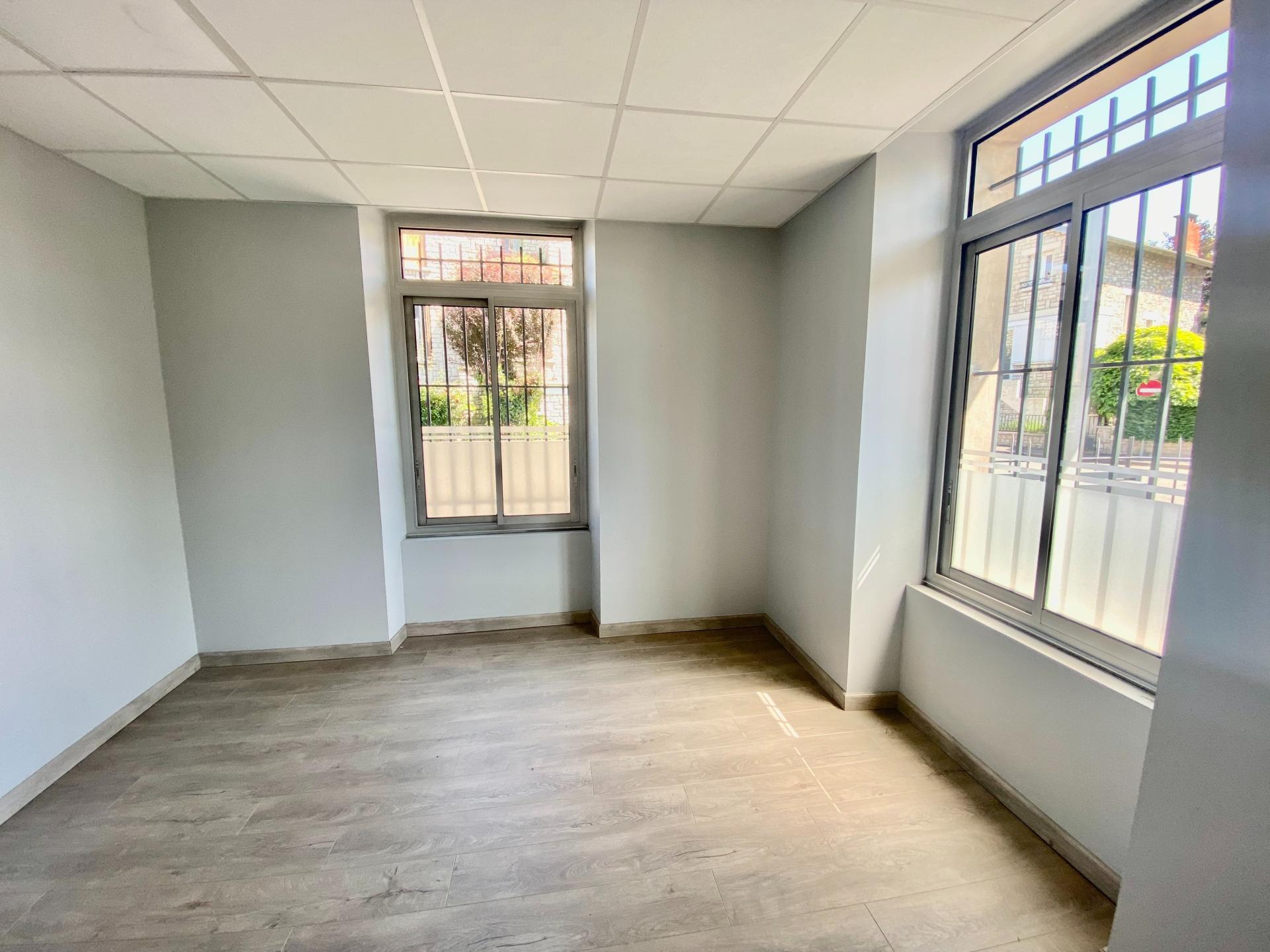 Miniature photo - 3 / 9