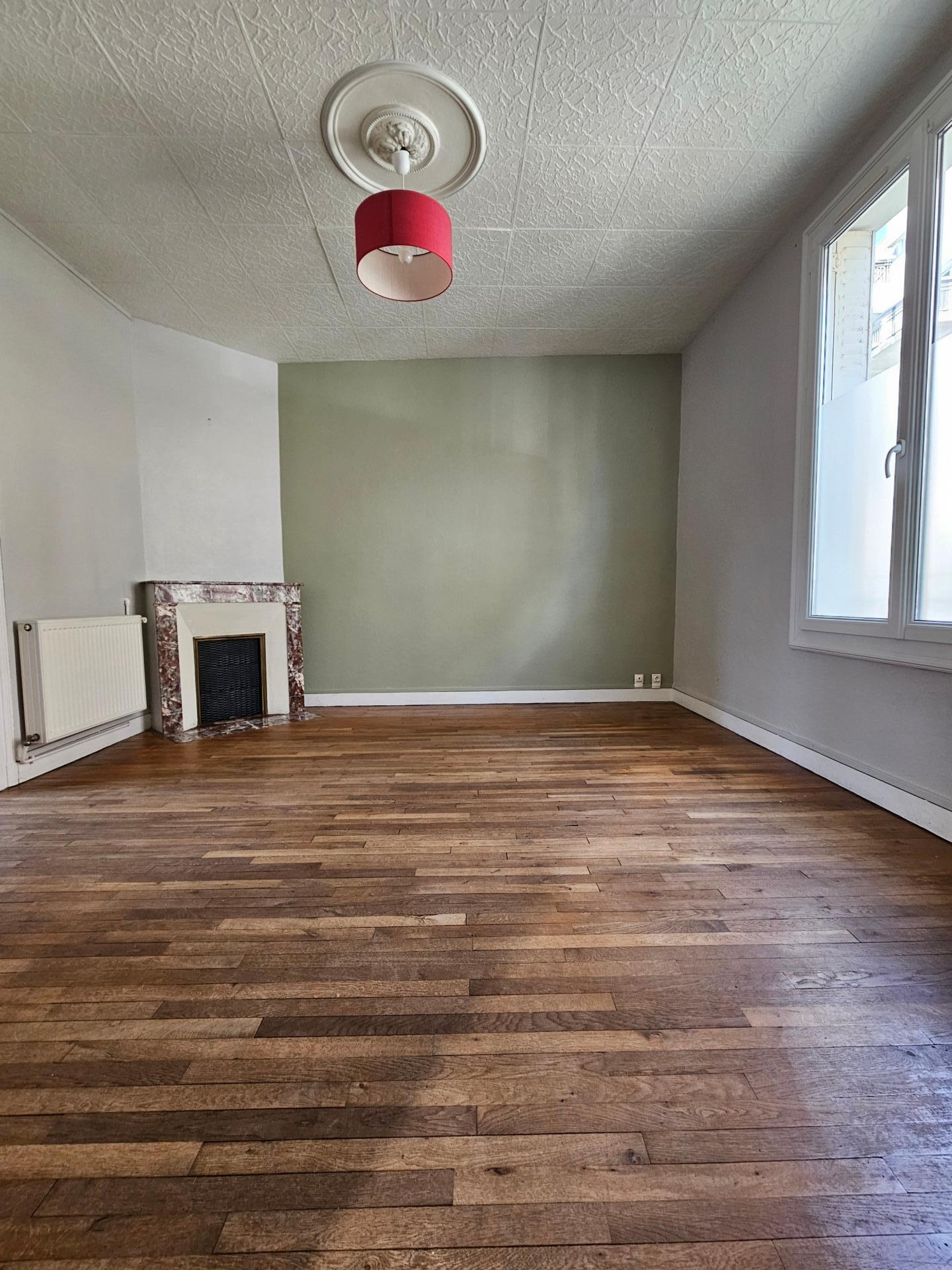 Miniature photo - 2 / 10