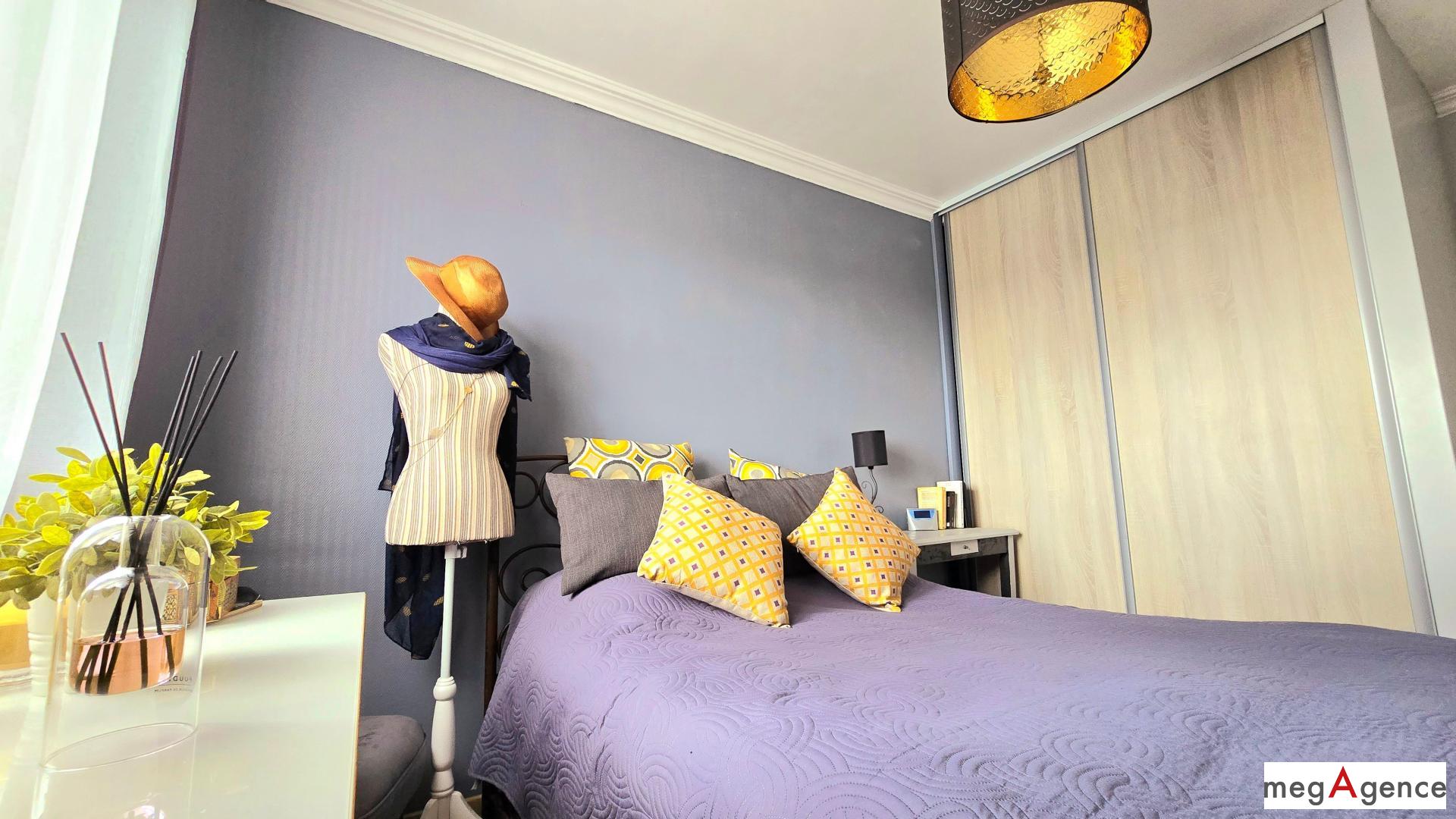 Miniature photo - 8 / 11