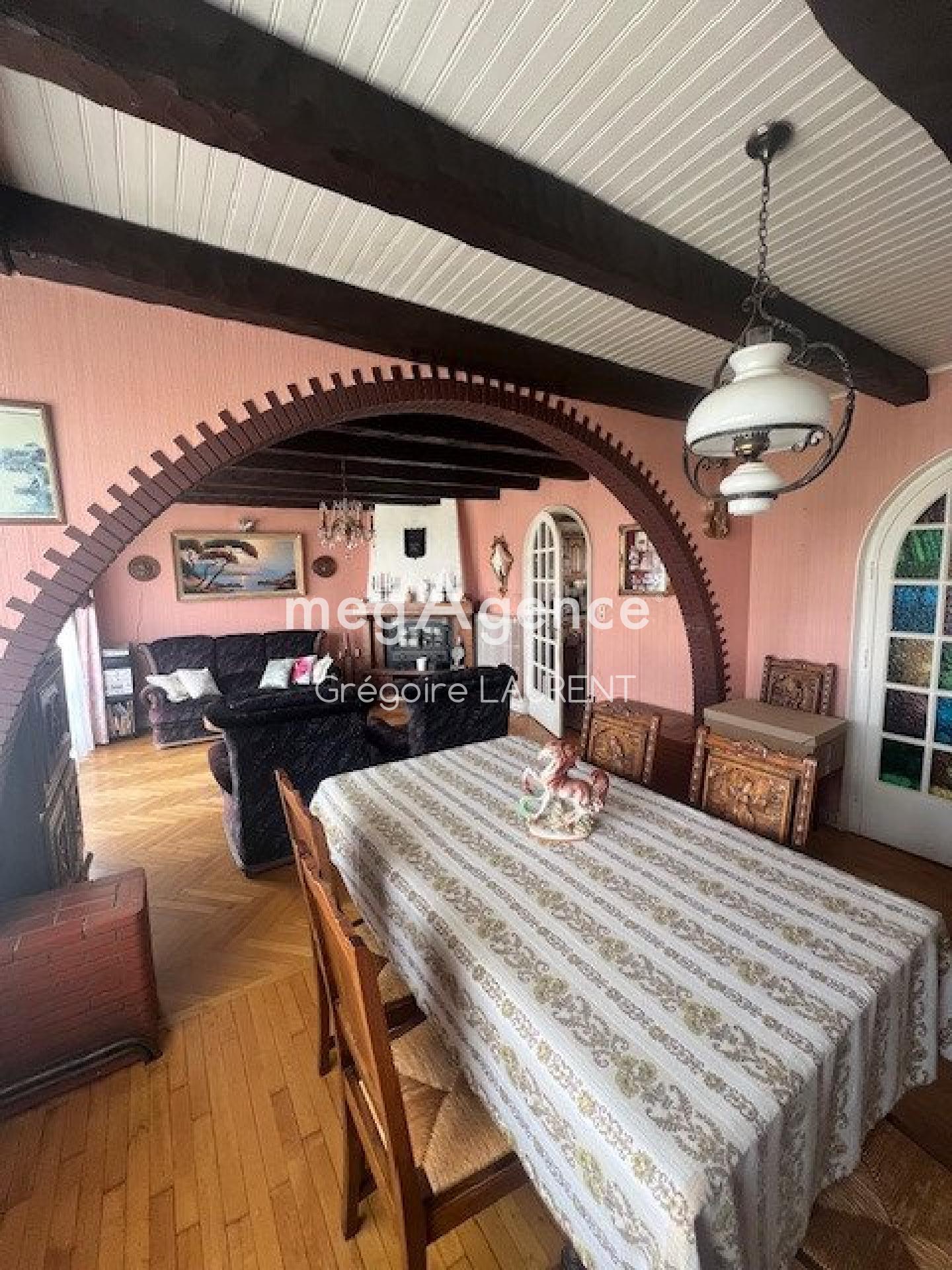 Miniature photo - 2 / 8