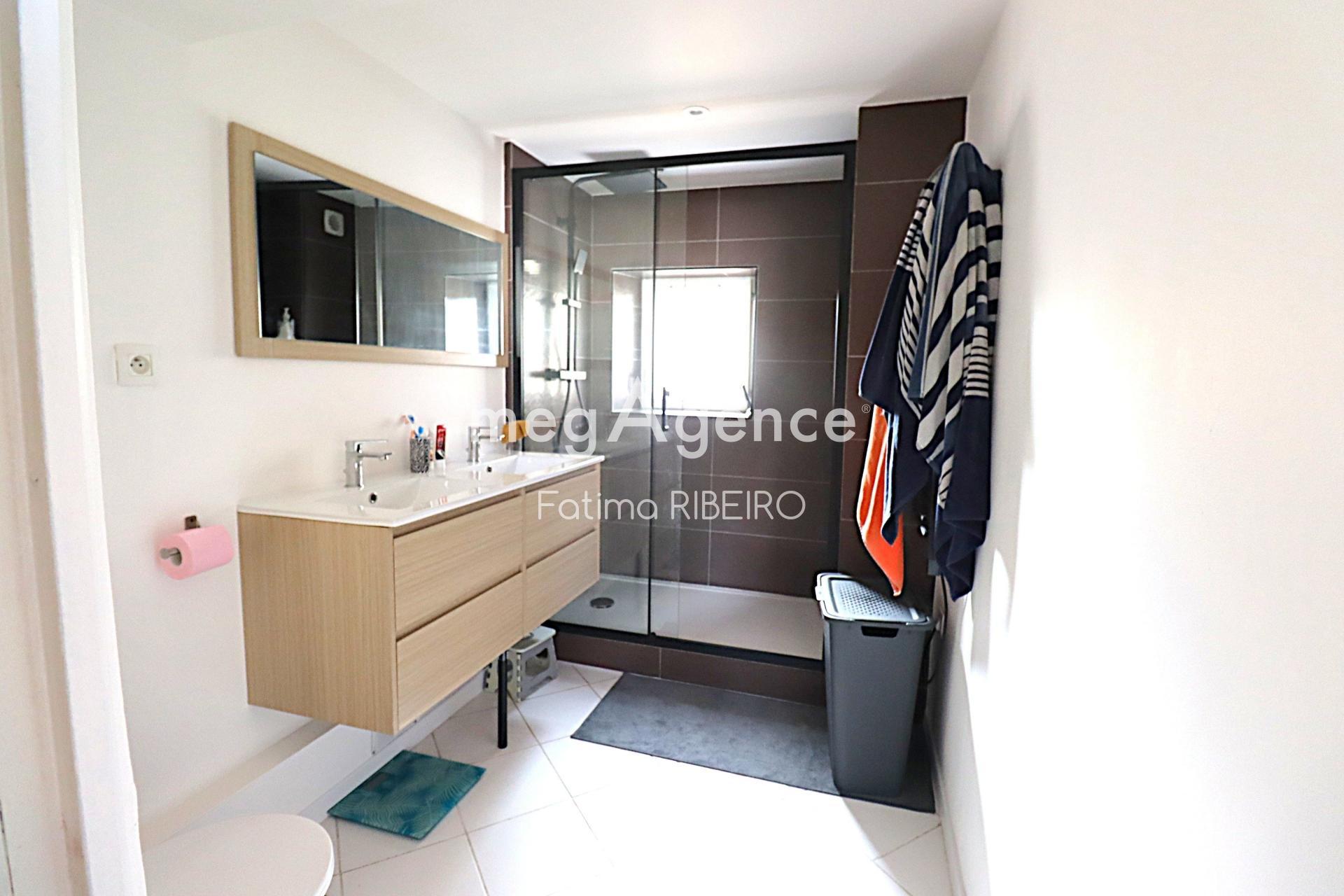 Miniature photo - 7 / 7