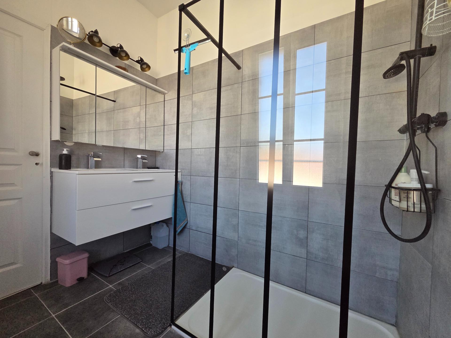 Miniature photo - 10 / 16